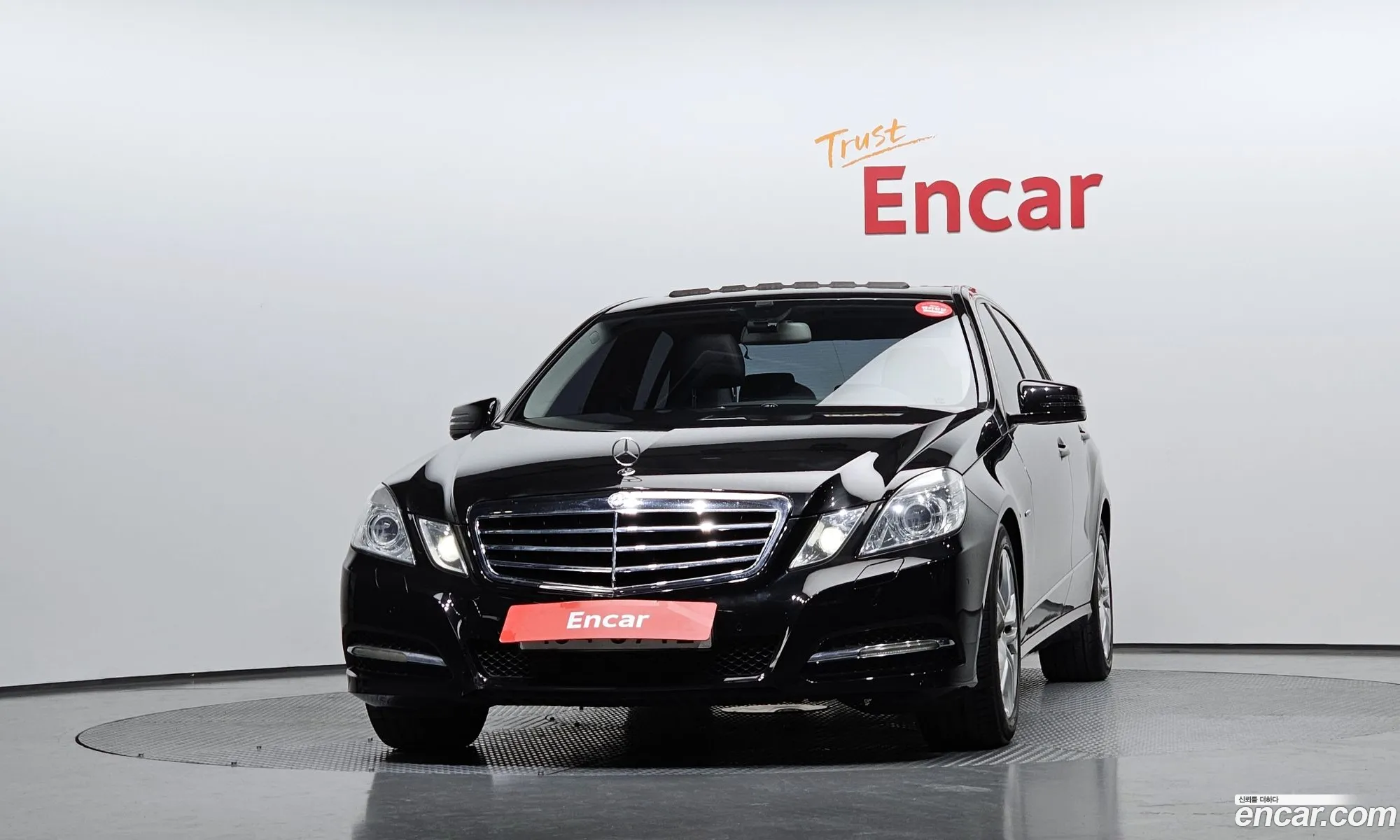 Mercedes-Benz E-Class W212 2011 WDDHF4JB7BA397671 — 5