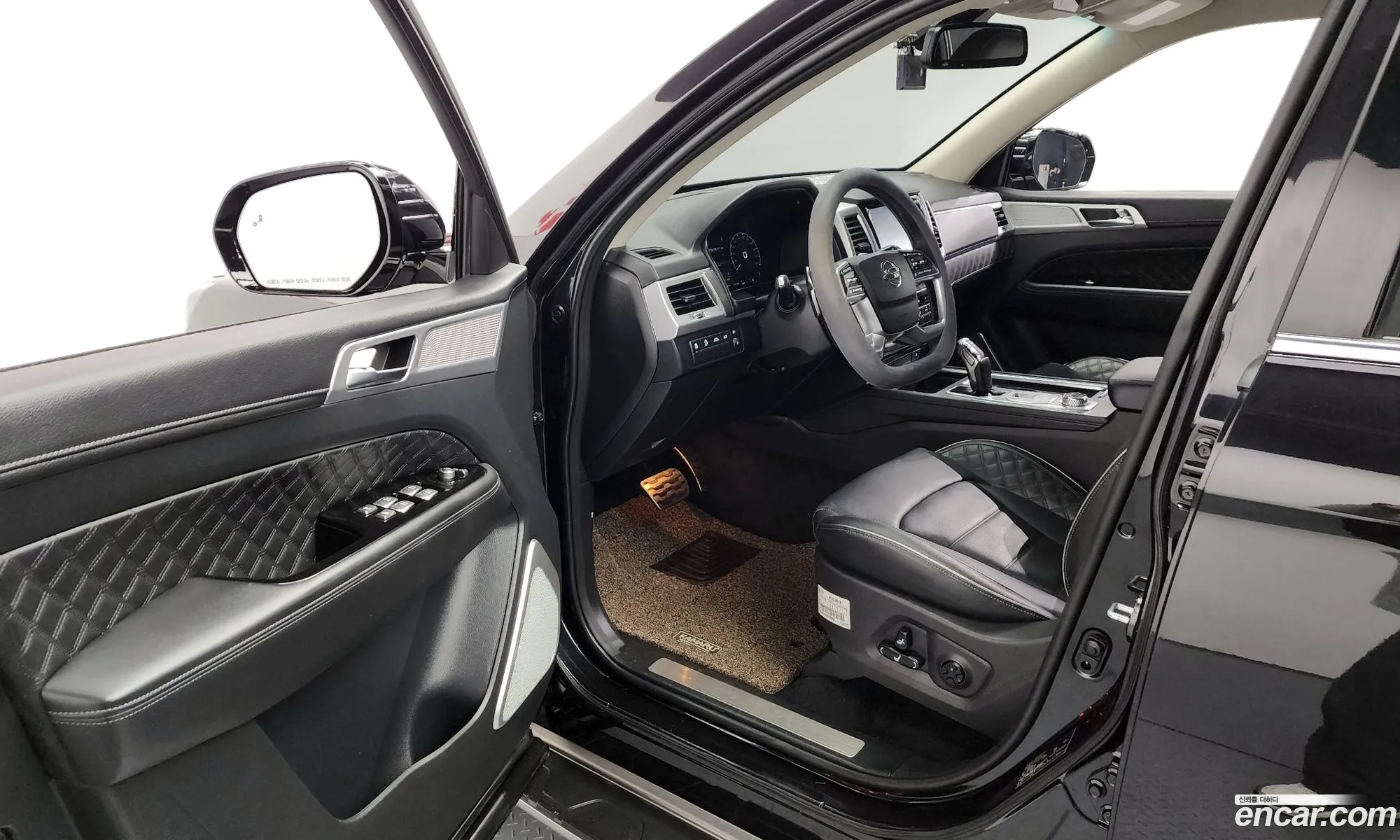 KG Mobility (SsangYong) Rexton 2022 — 8