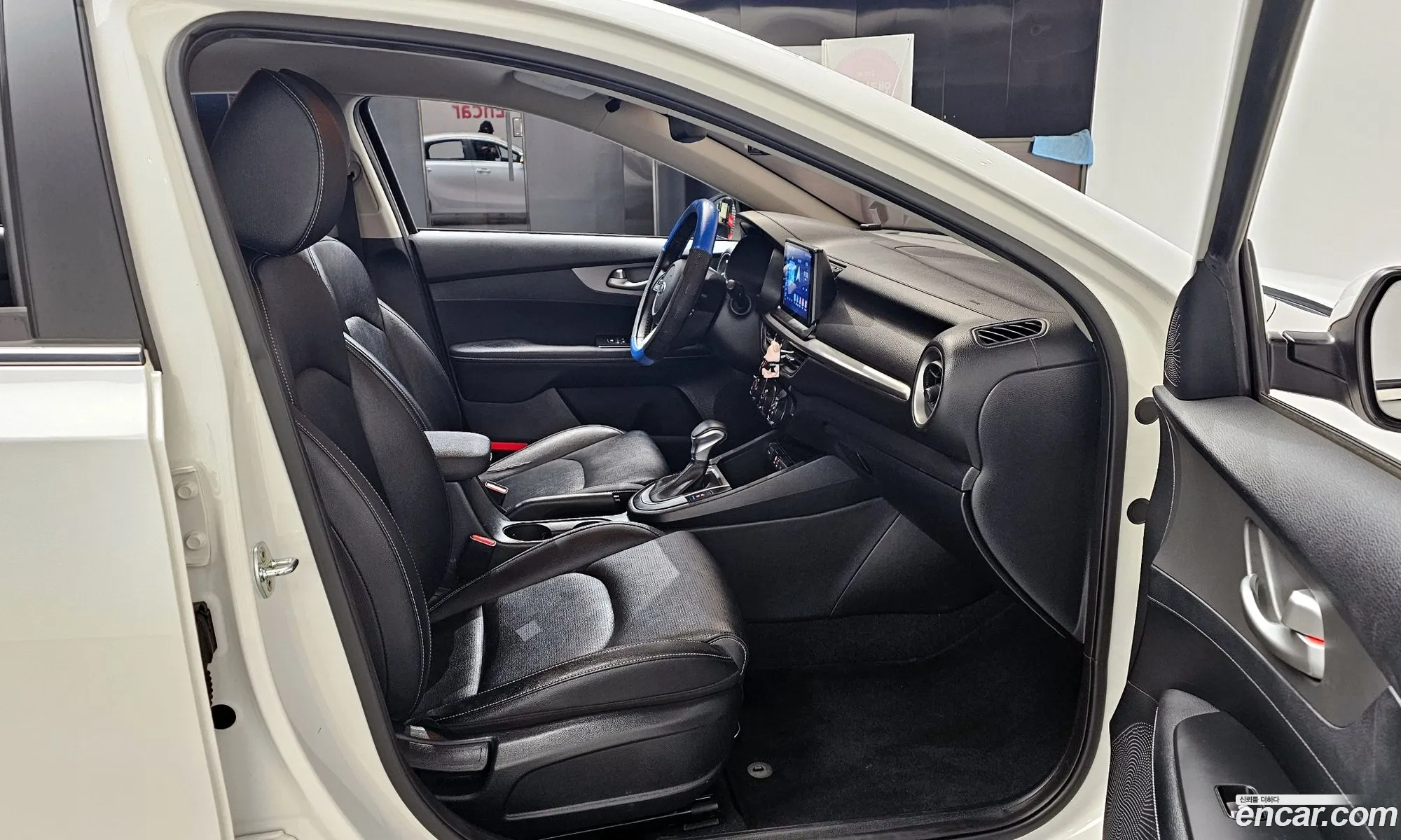 Kia K3 2018 — 15