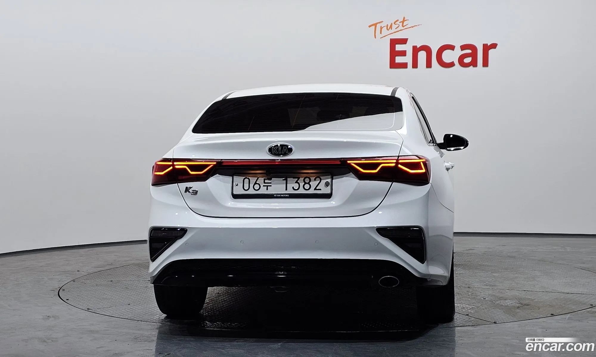 Kia K3 2018 — 11