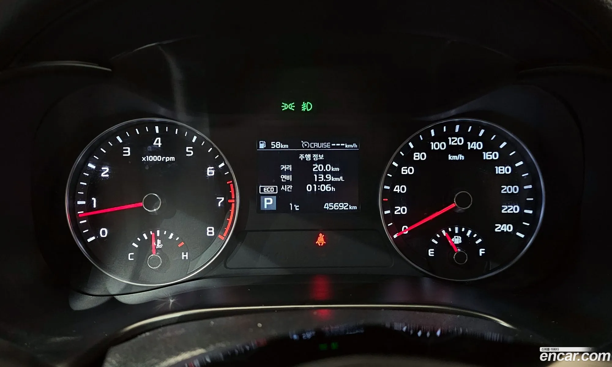 Kia K3 2018 — 14