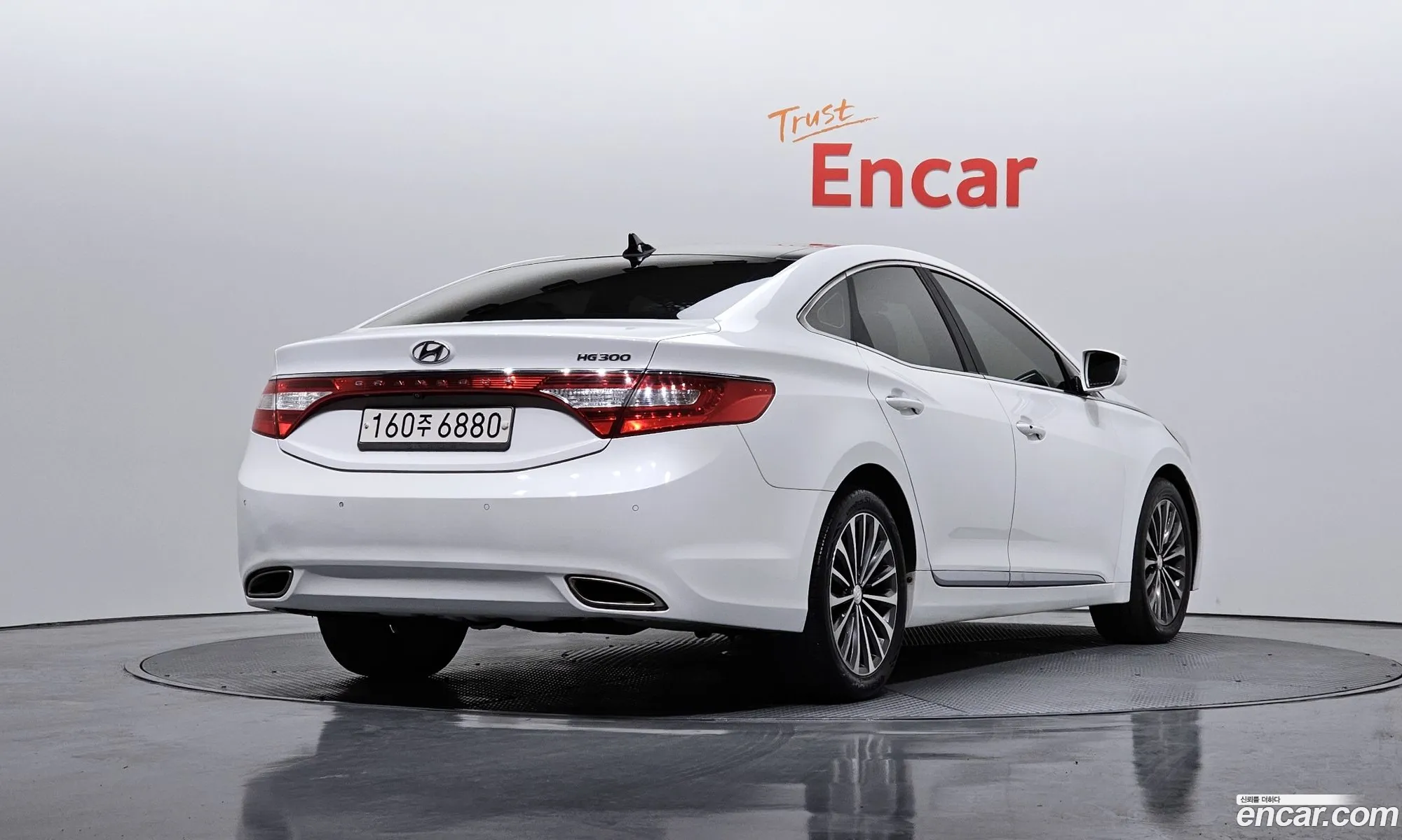 Hyundai Grandeur HG 2014 — 13