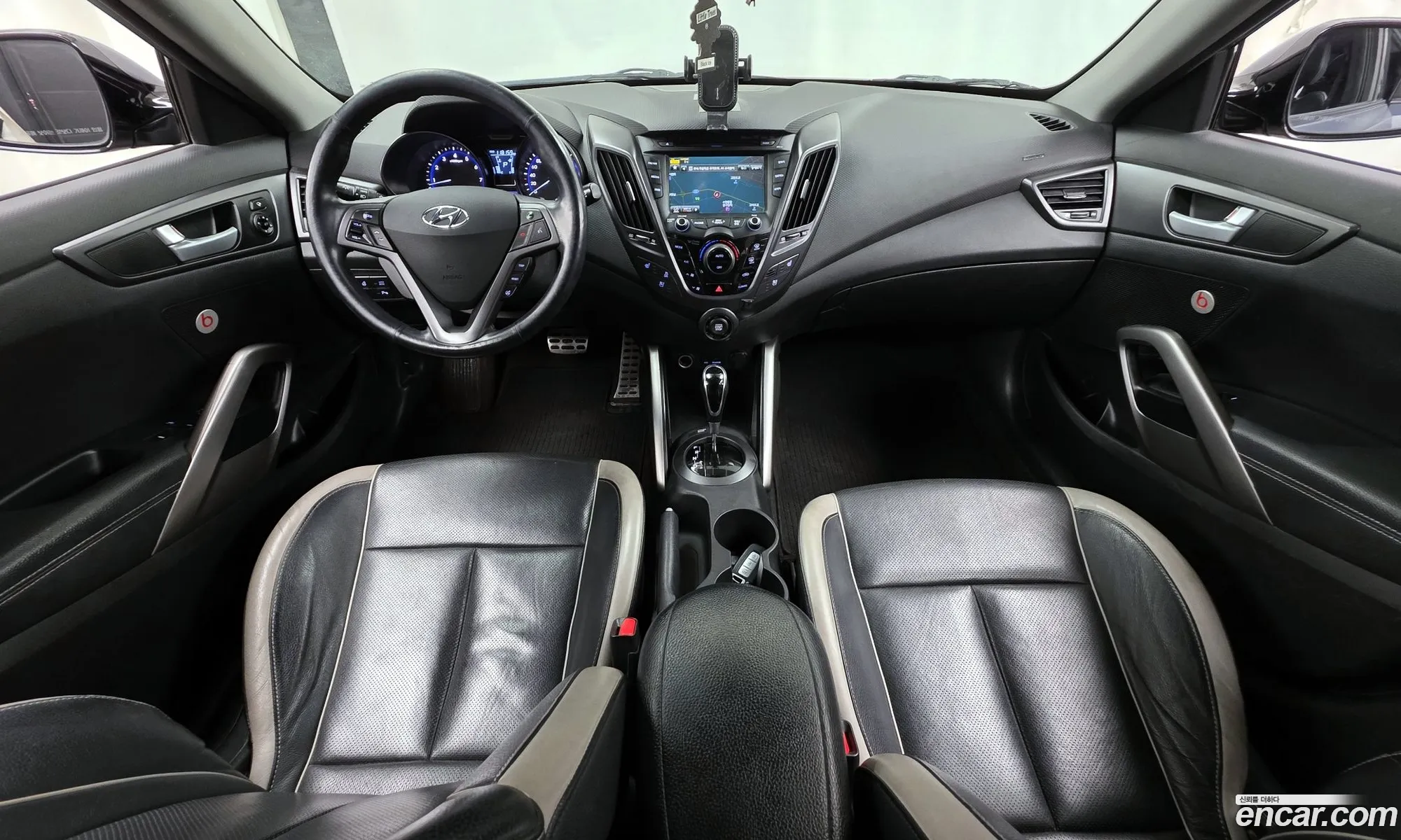 Hyundai Veloster 2013 — 12