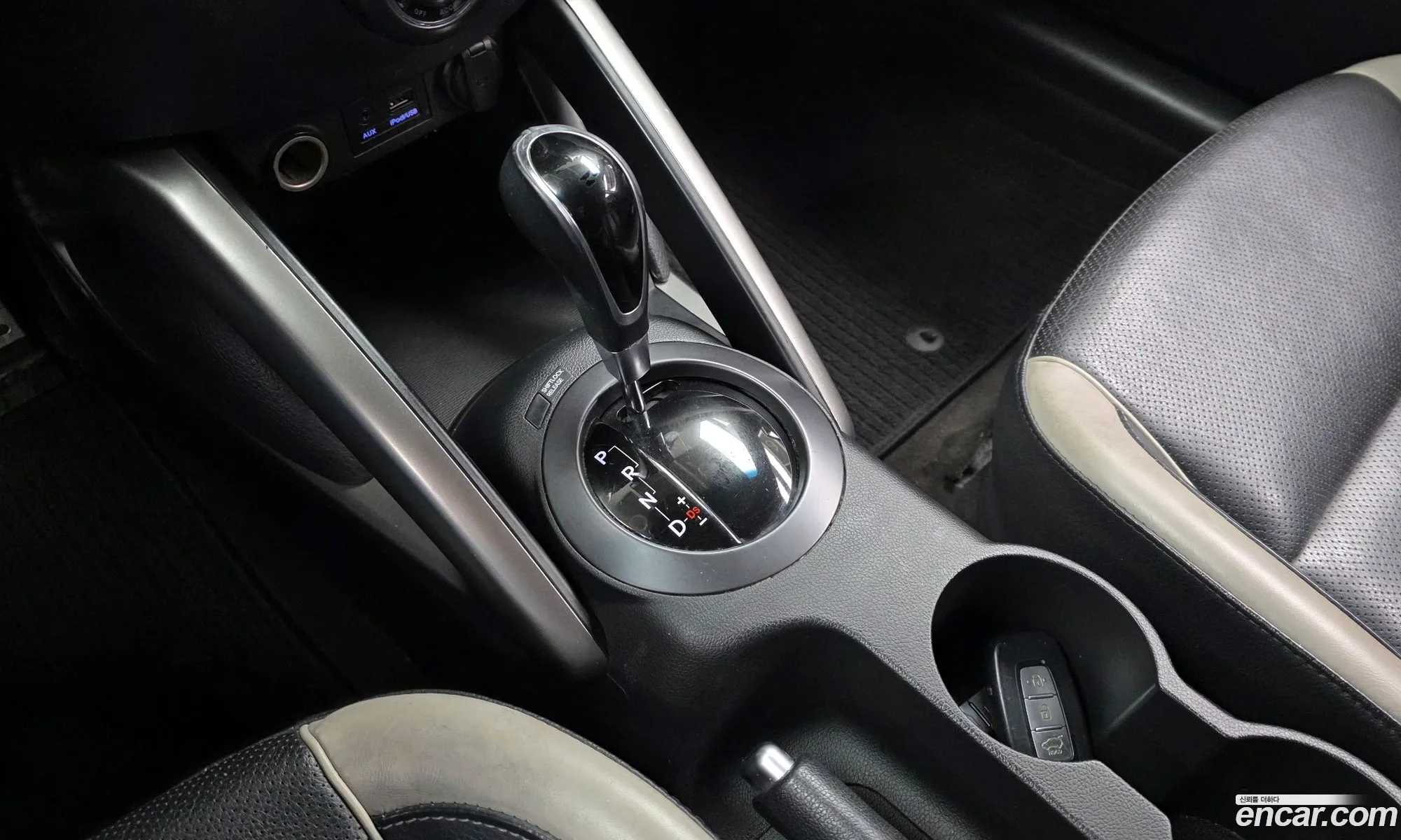 Hyundai Veloster 2013 — 6