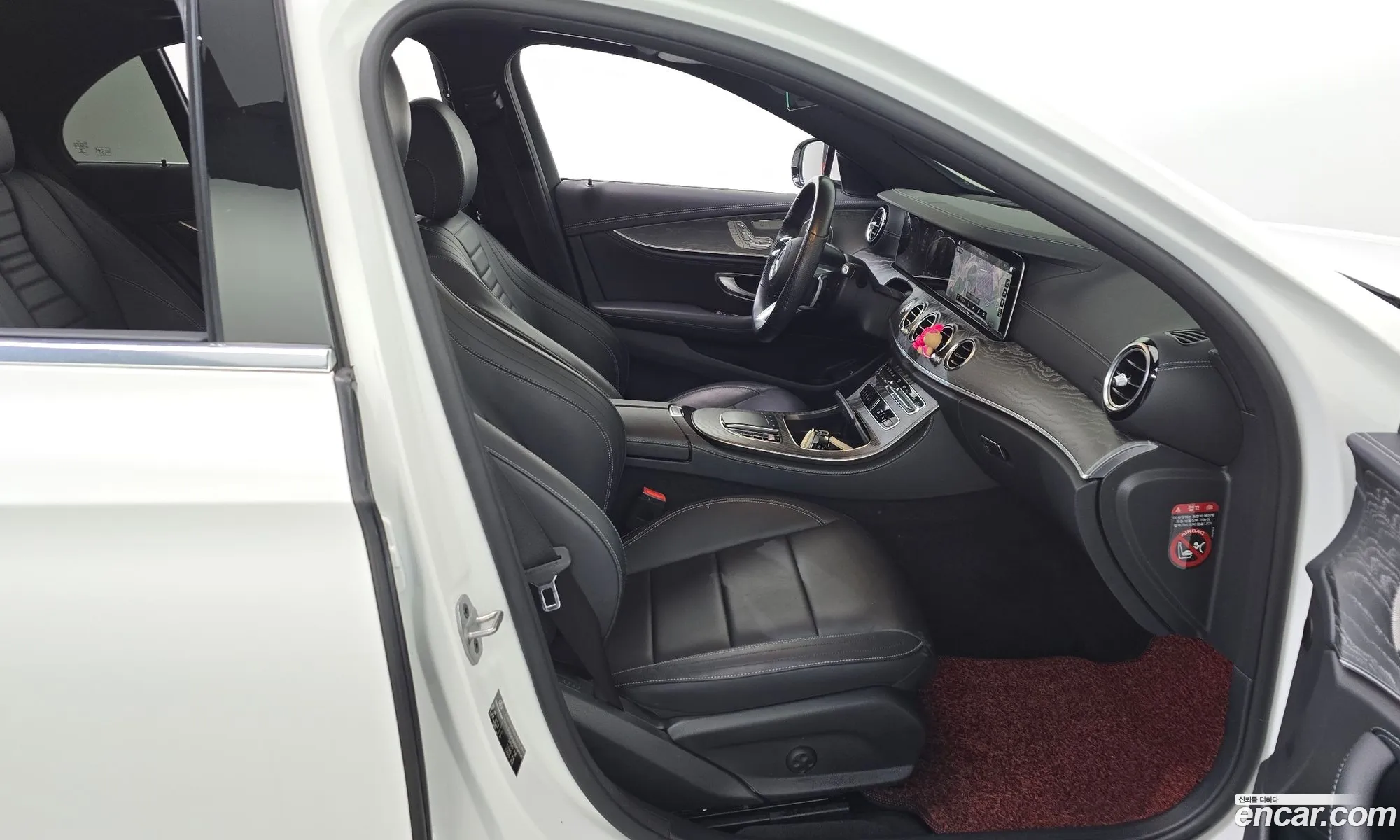 Mercedes-Benz E-Class W213 2021 — 15
