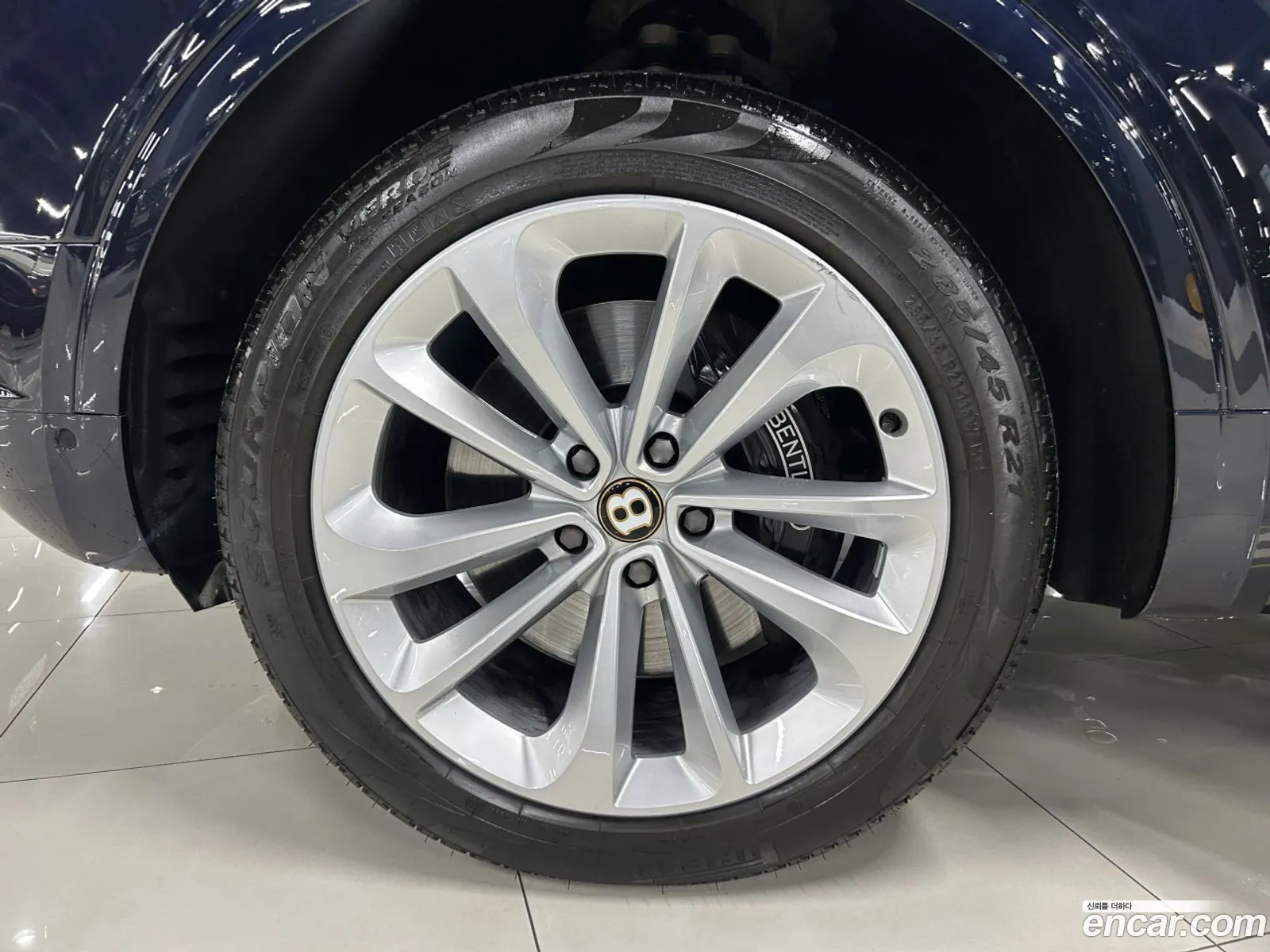 Bentley Bentayga 2020 — 2