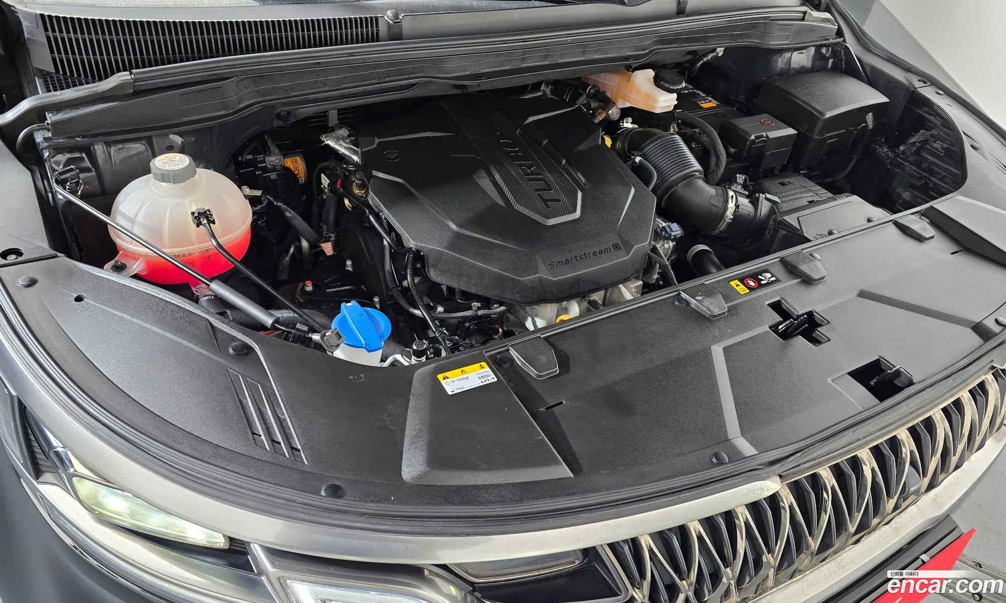 Kia Carnival 2023 — 10