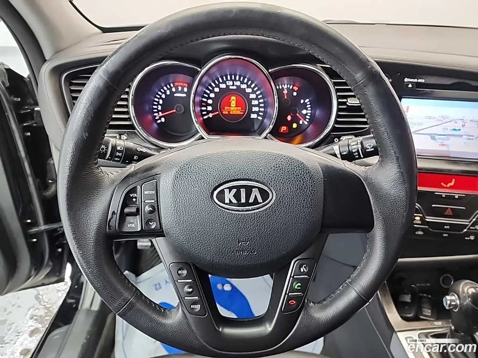 Kia K5 2010 — 13
