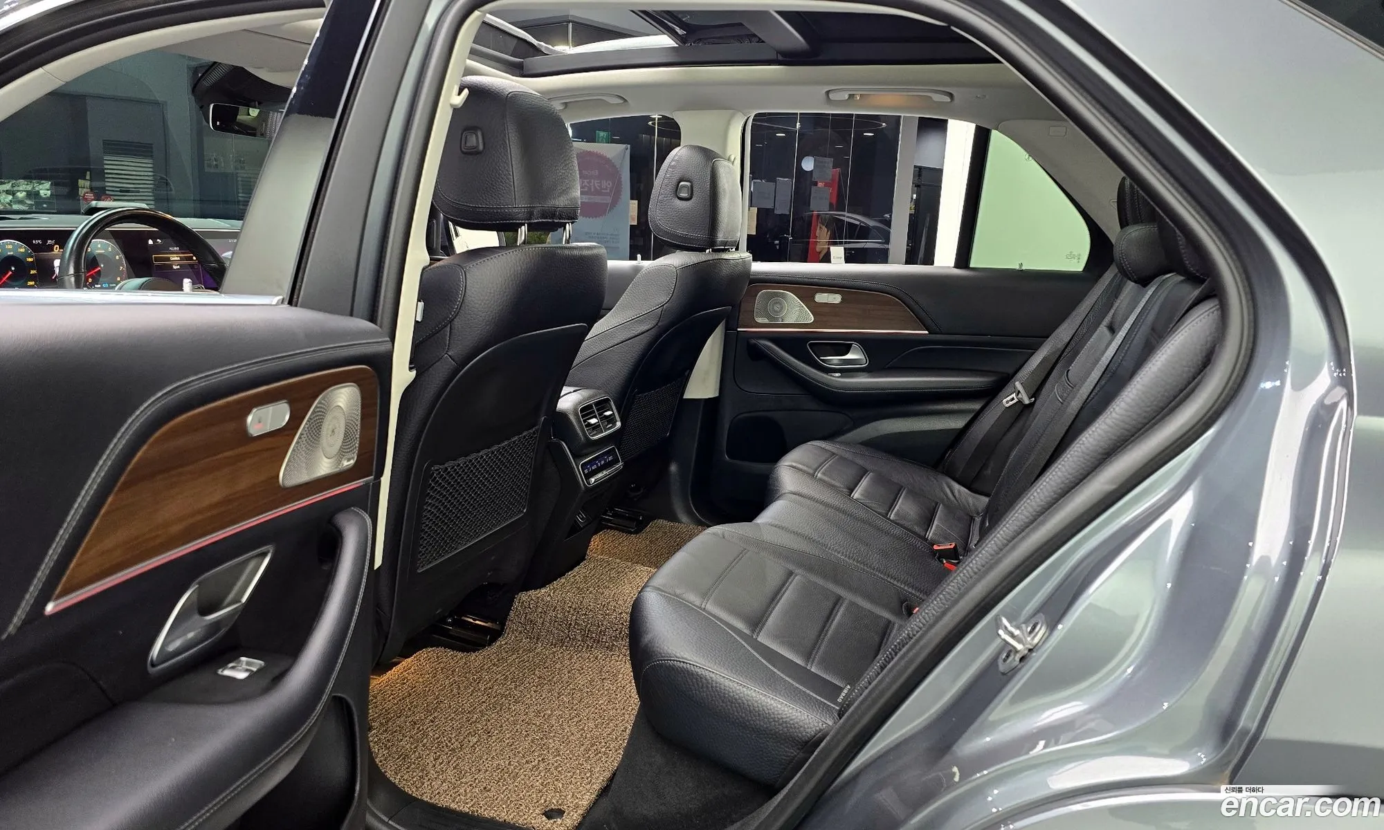 Mercedes-Benz GLE-Class W167 2021 — 13