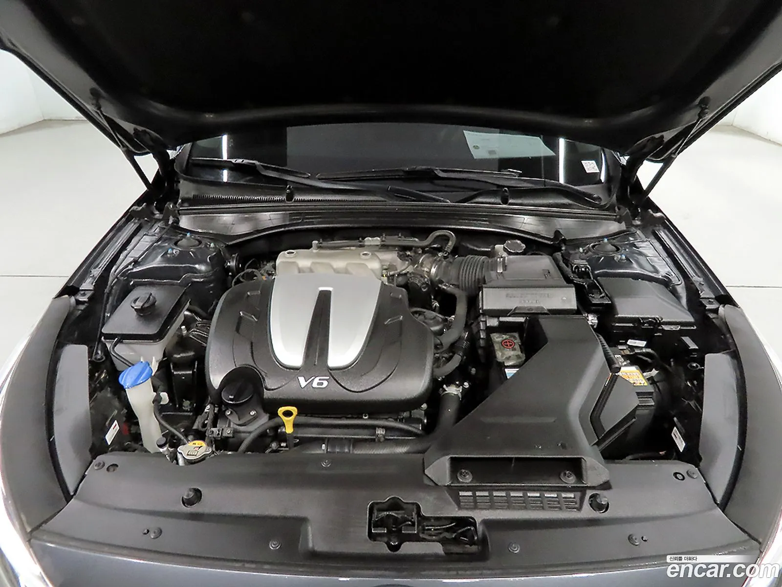 Kia K7 2018 — 12