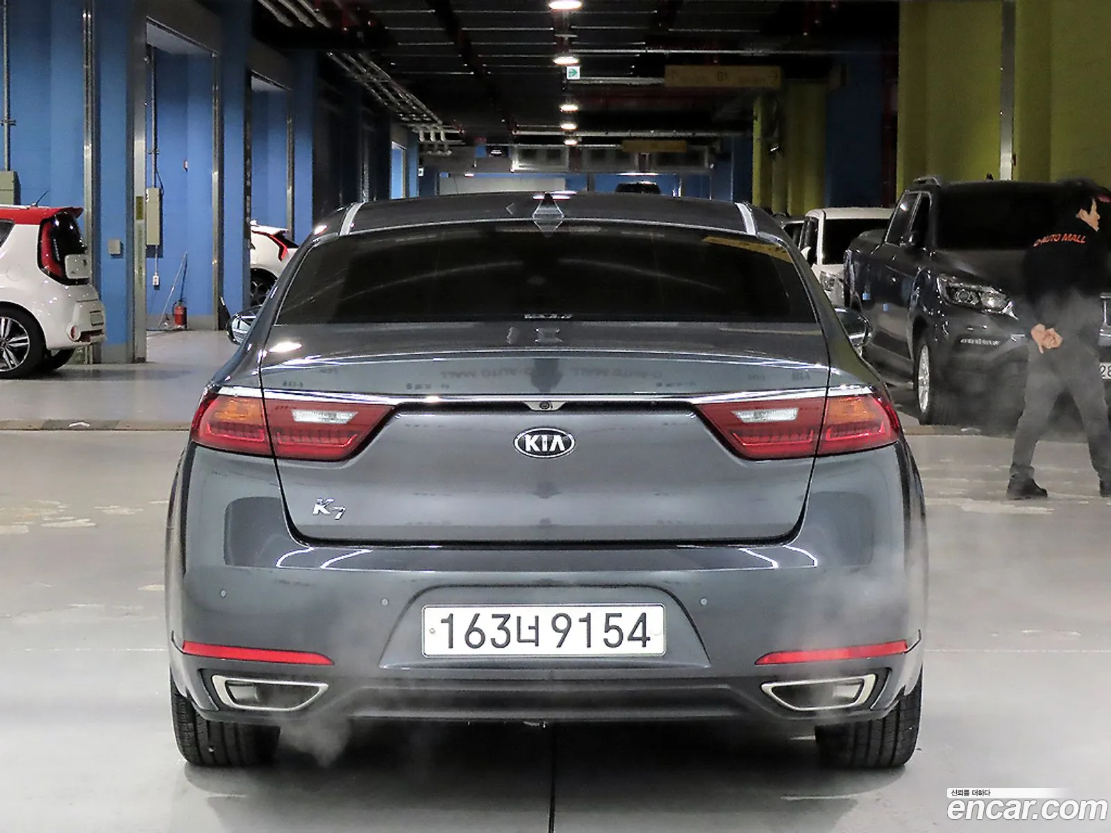Kia K7 2018 — 10