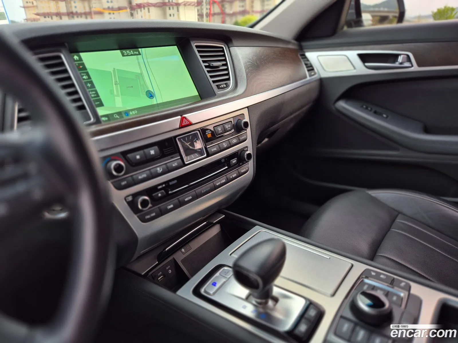 Genesis G80 2016 — 18