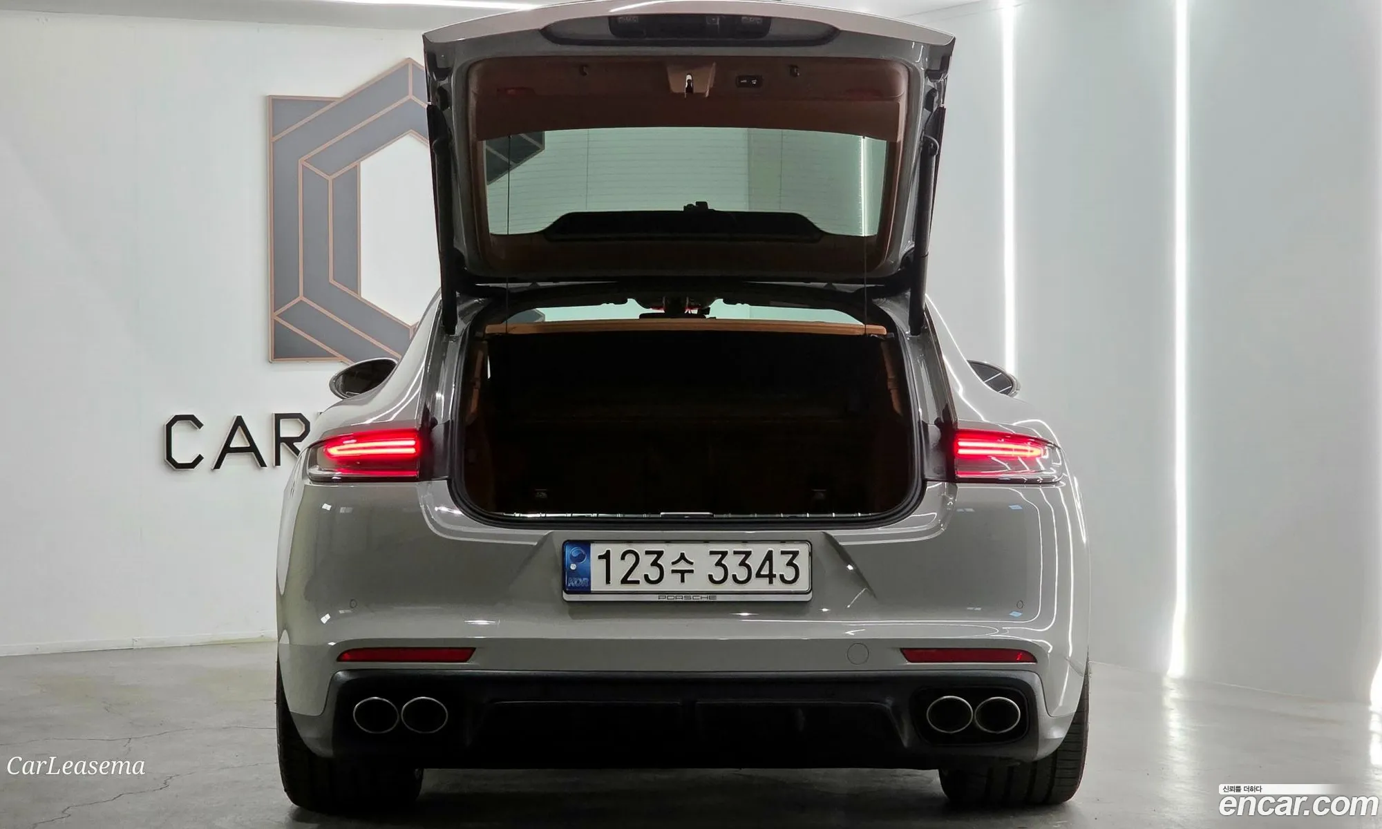 Porsche Panamera 2021 — 12