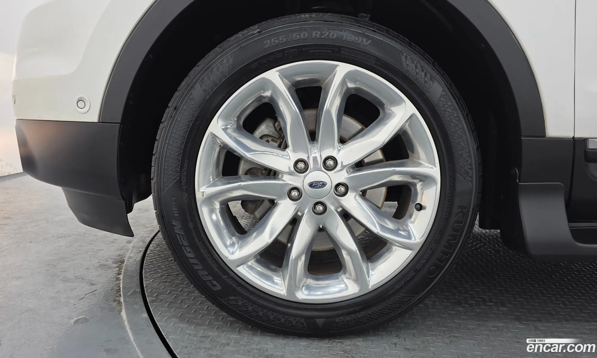 Ford Explorer 2014 1FM5K8F87EGC53256 — 4