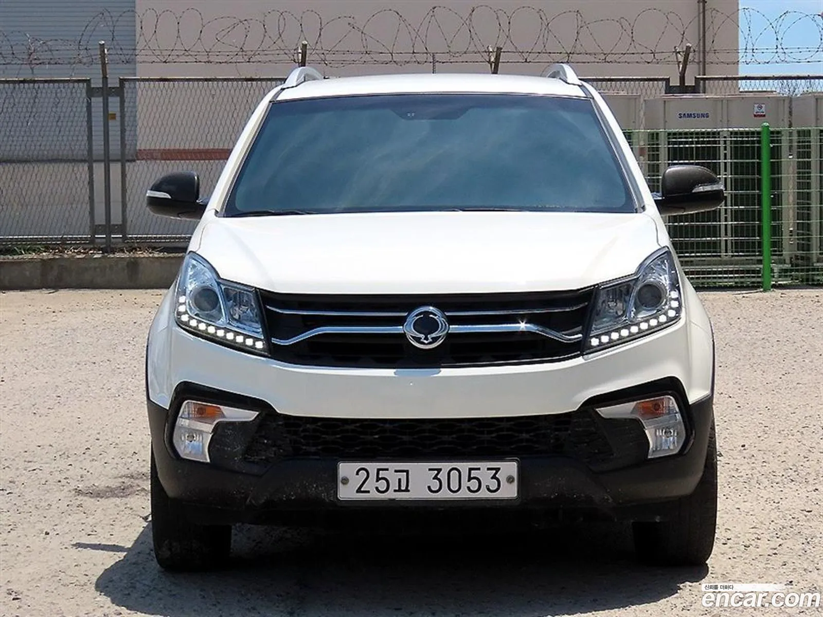 KG Mobility (SsangYong) Style Korando C 2017 — 16