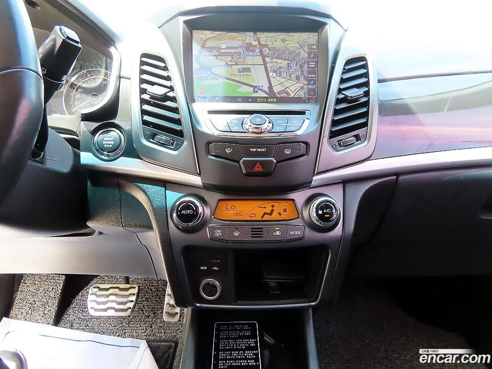 KG Mobility (SsangYong) Style Korando C 2017 — 10