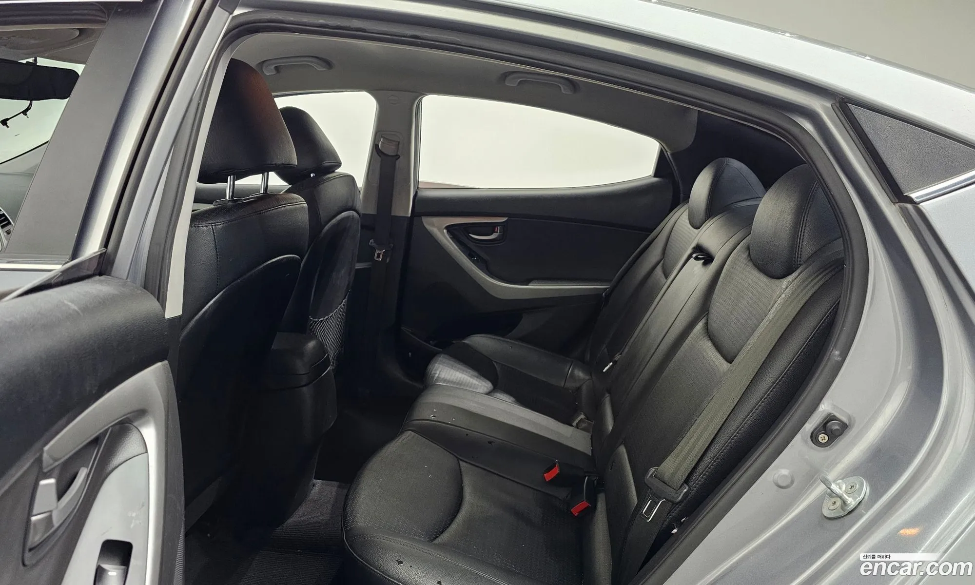 Hyundai Elantra 2015 — 8