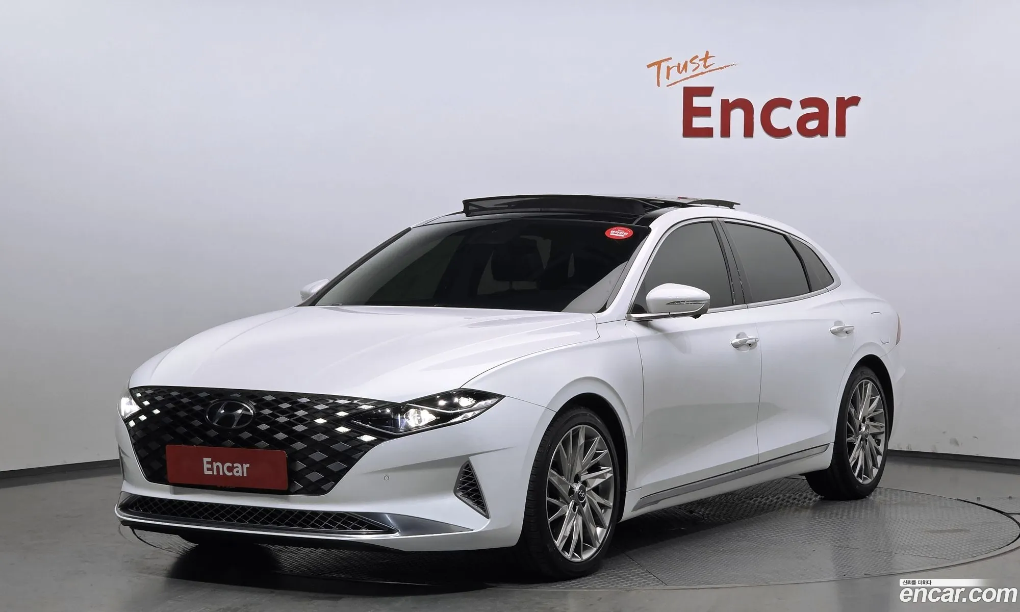 Hyundai Grandeur IG 2020 — 16