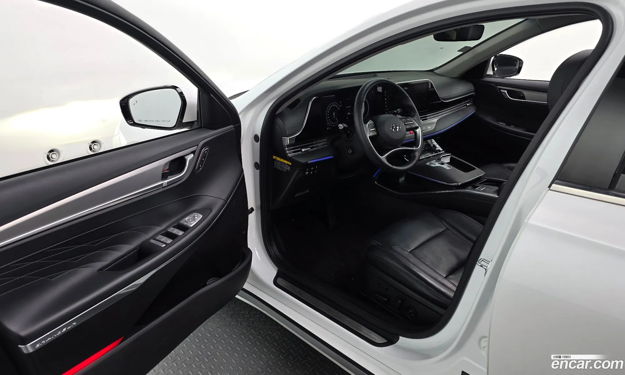 Hyundai Grandeur IG 2020 — 18