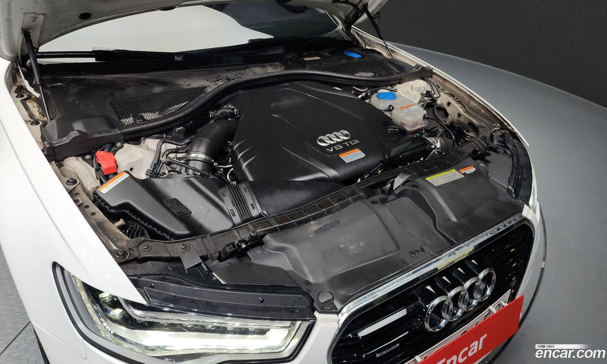 Audi A6 2015 — 16