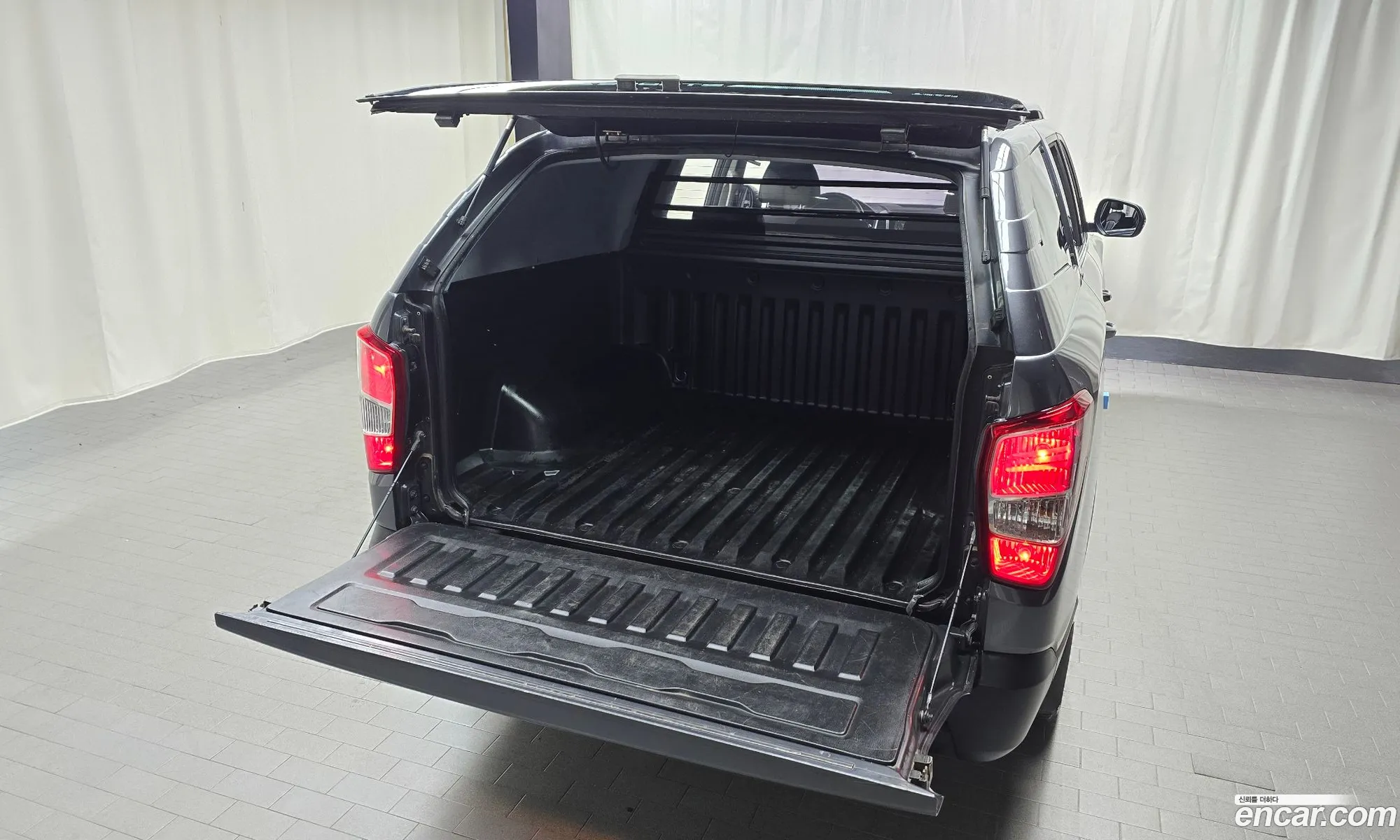 KG Mobility (SsangYong) Rexton Sports 2019 — 18