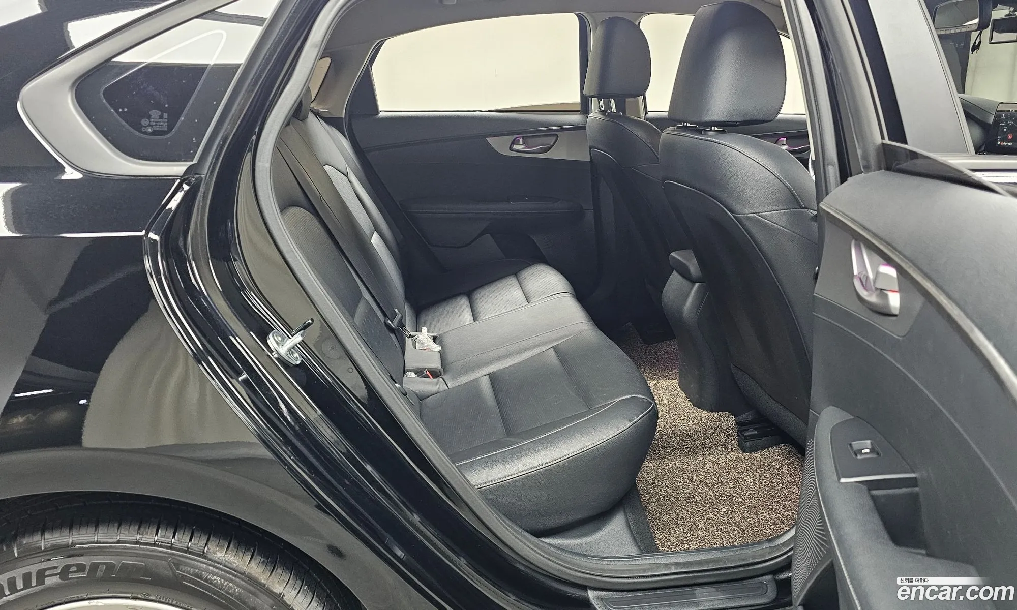 Kia K3 2021 — 5
