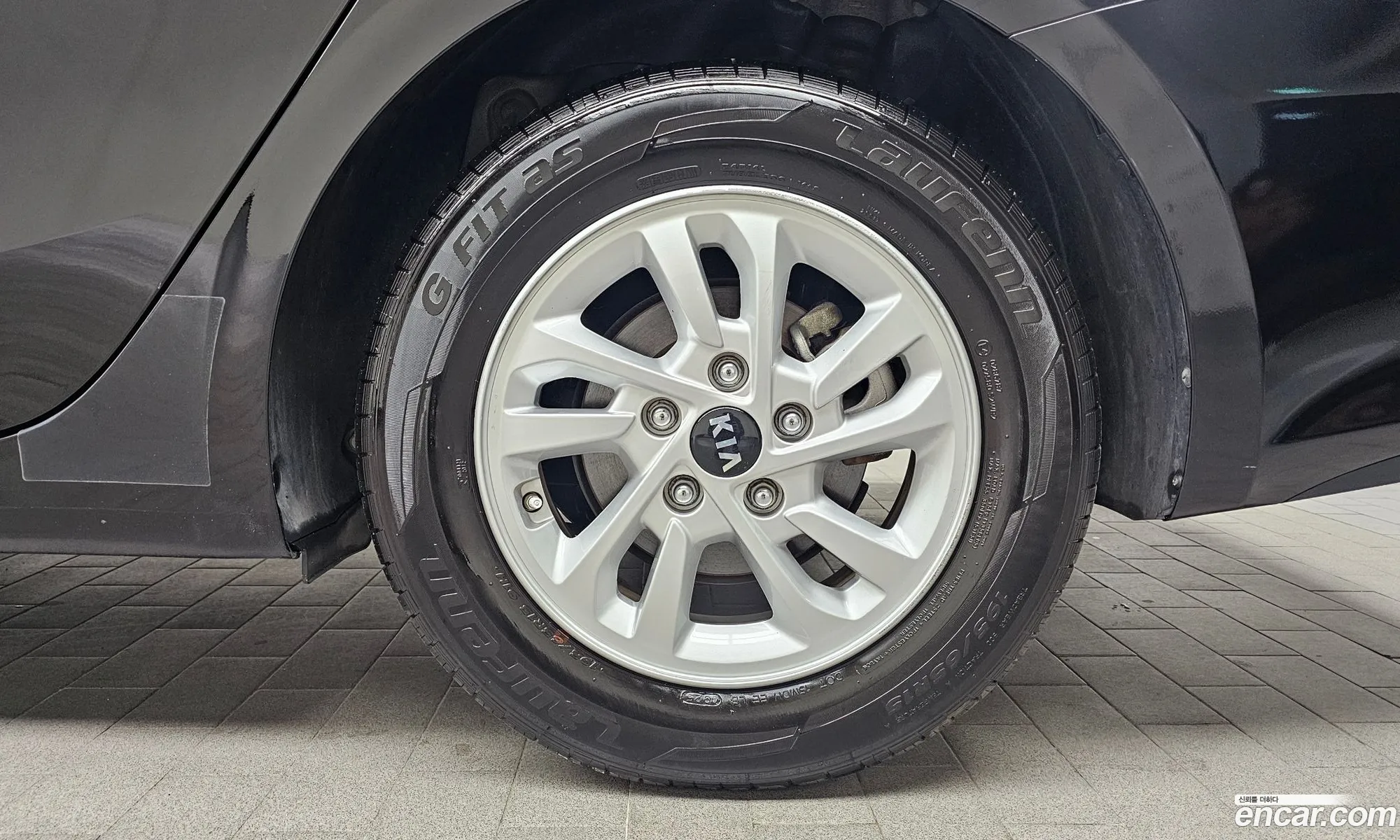 Kia K3 2021 — 19