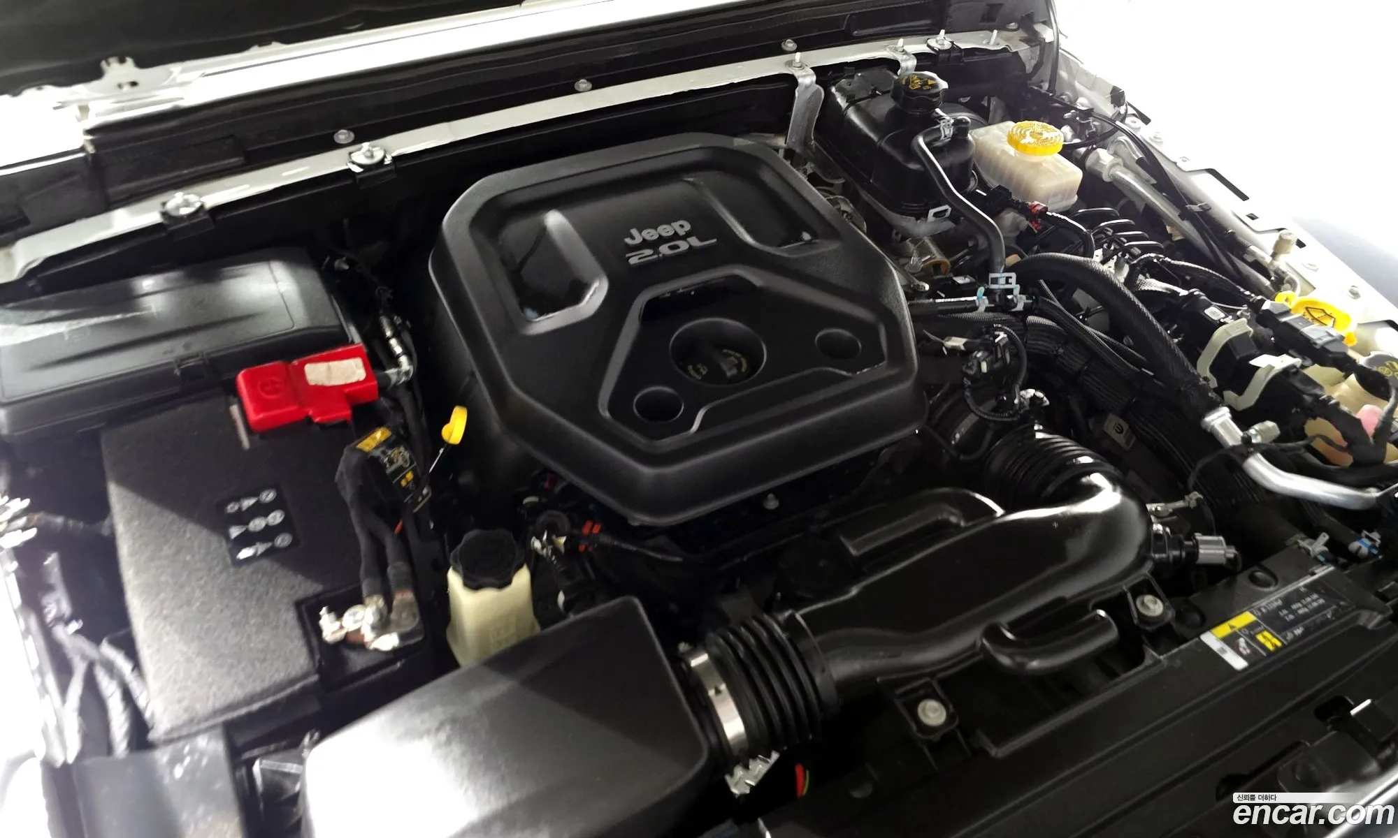 Jeep Wrangler 2020 — 11
