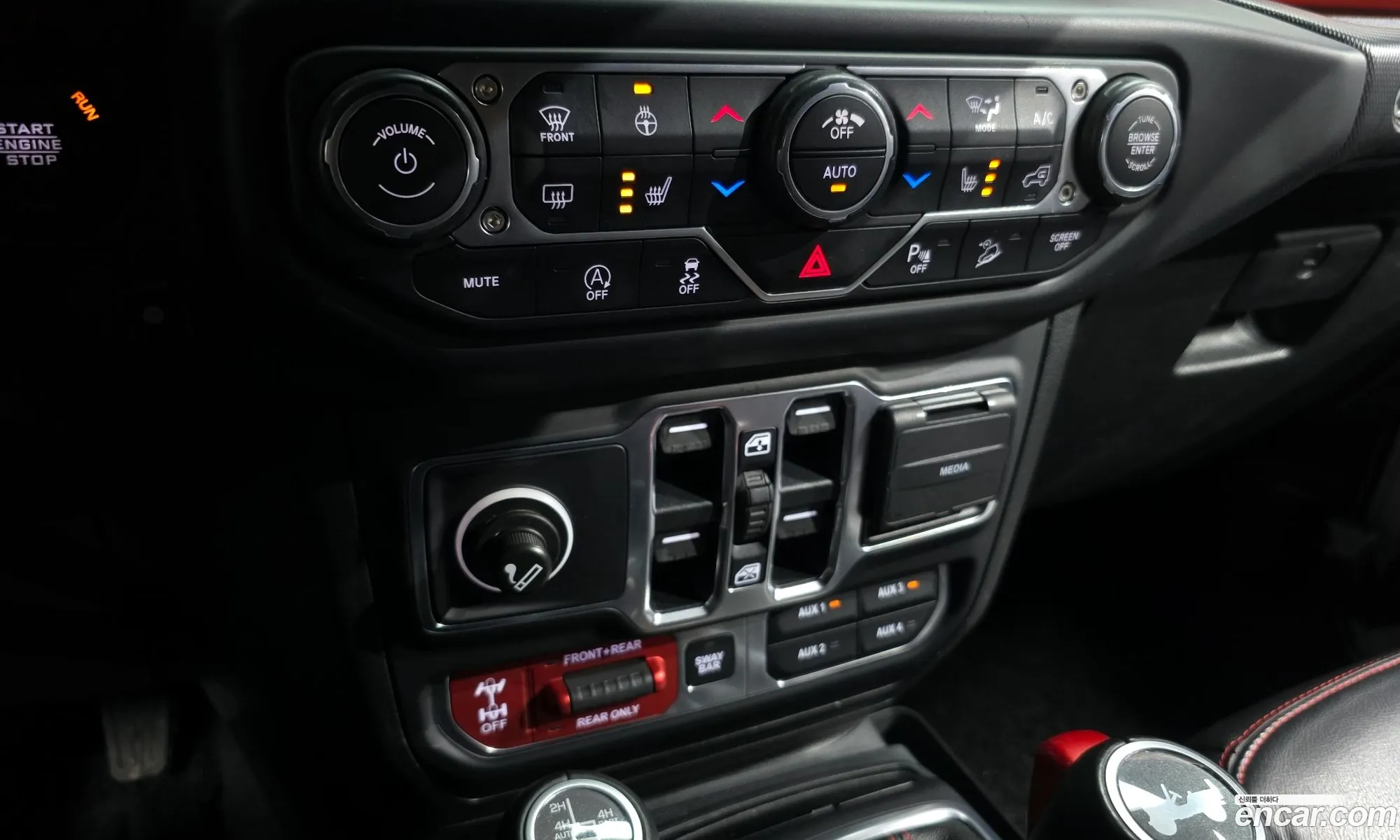 Jeep Wrangler 2020 — 9