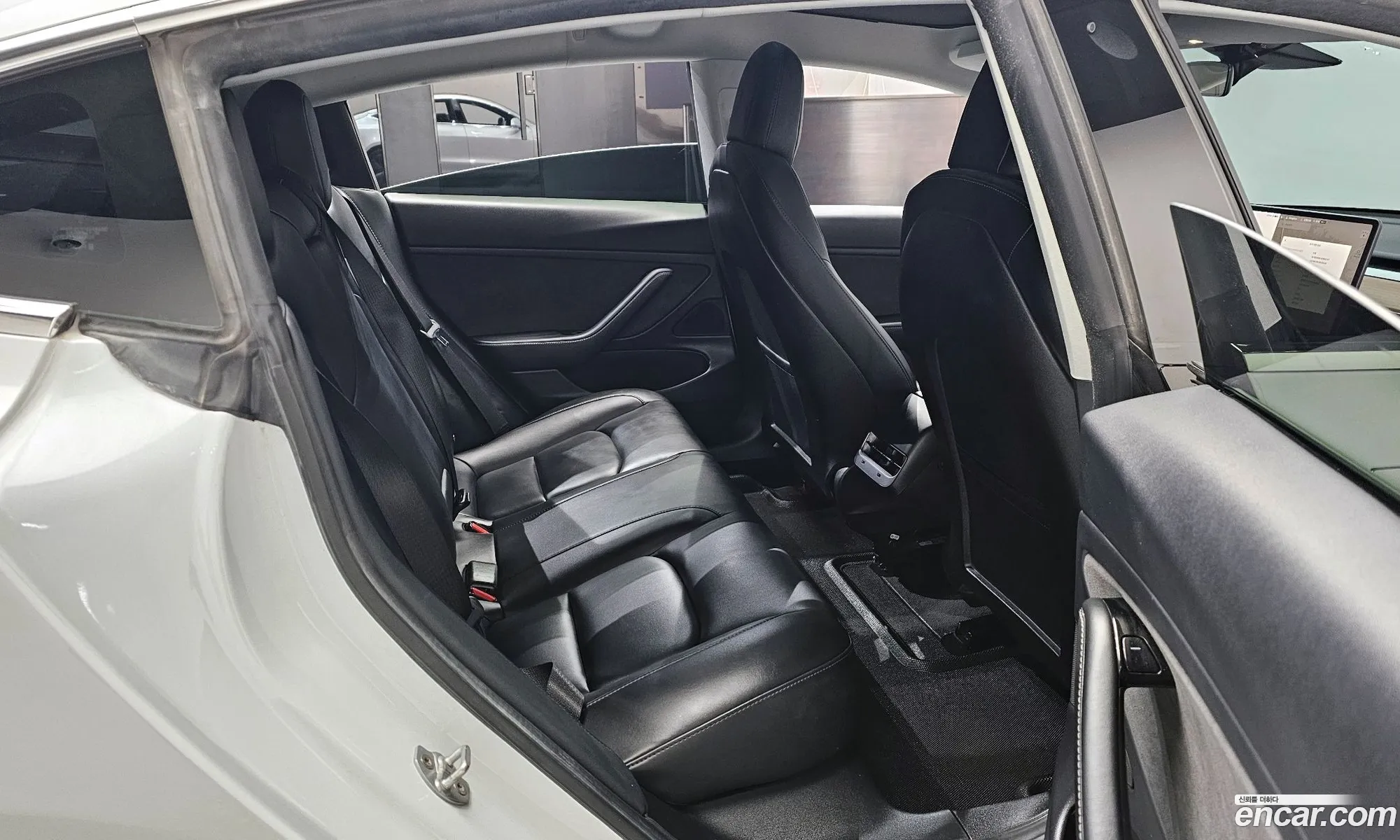 Tesla Model 3 2020 5YJ3E1EB6LF695220 — 11