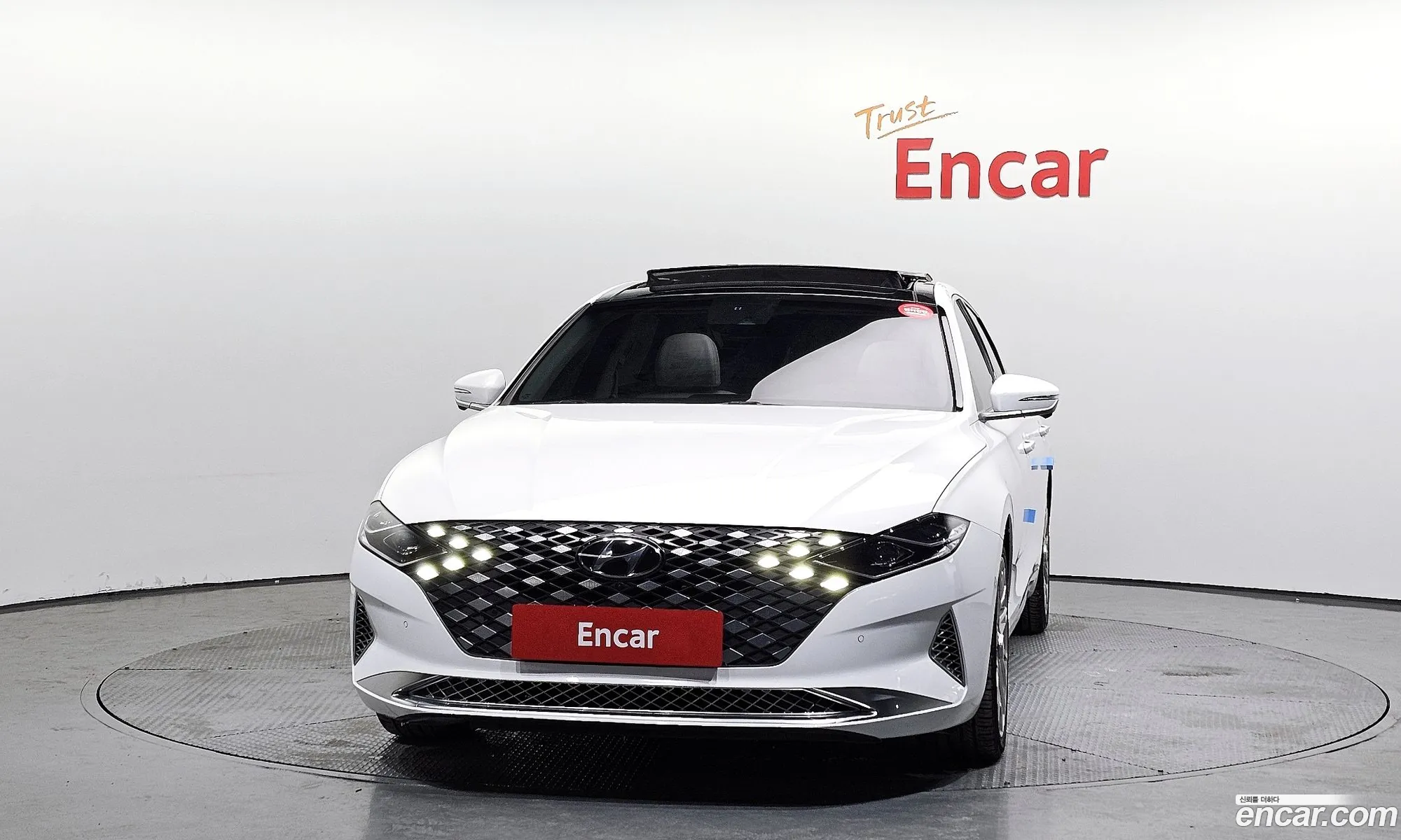 Hyundai Grandeur IG 2019 — 13