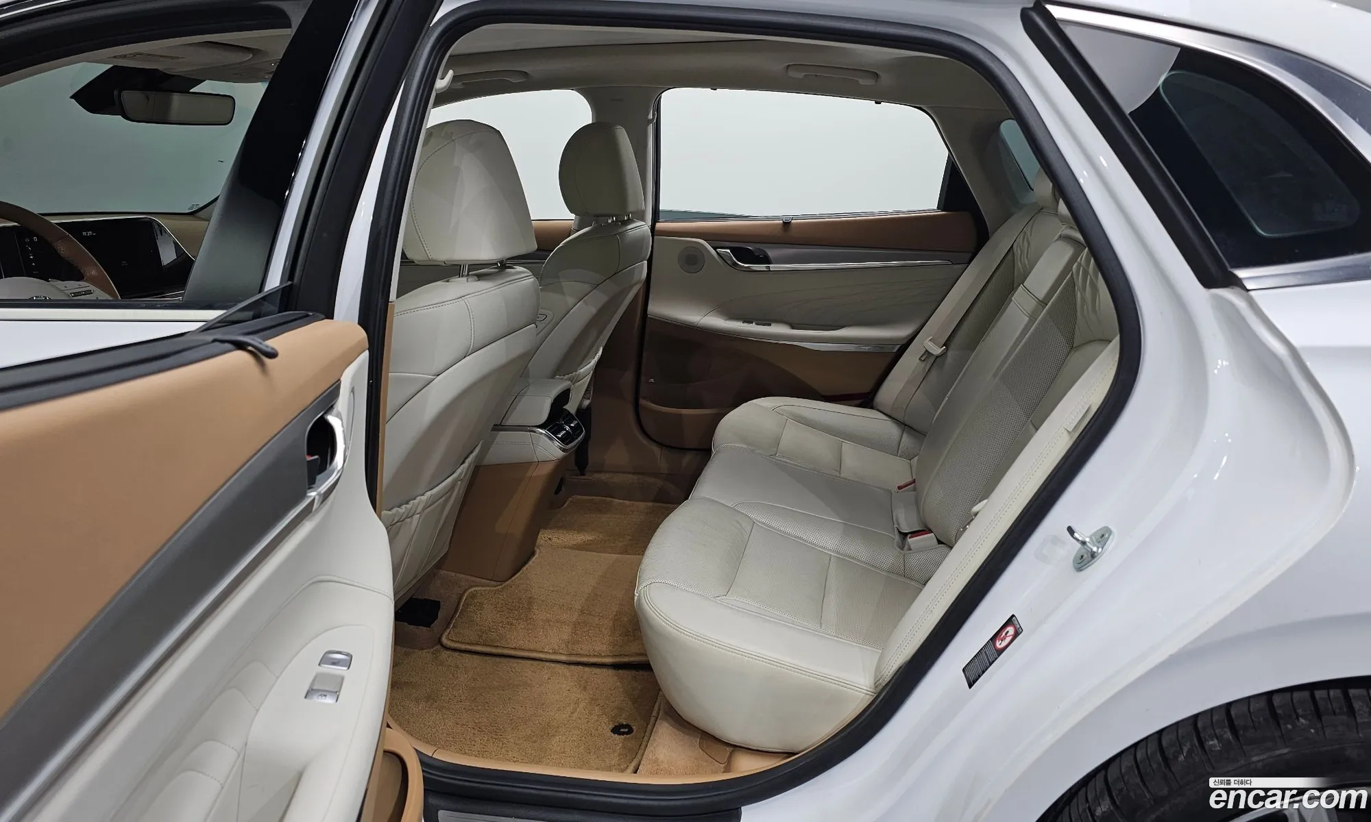 Hyundai Grandeur IG 2019 — 16