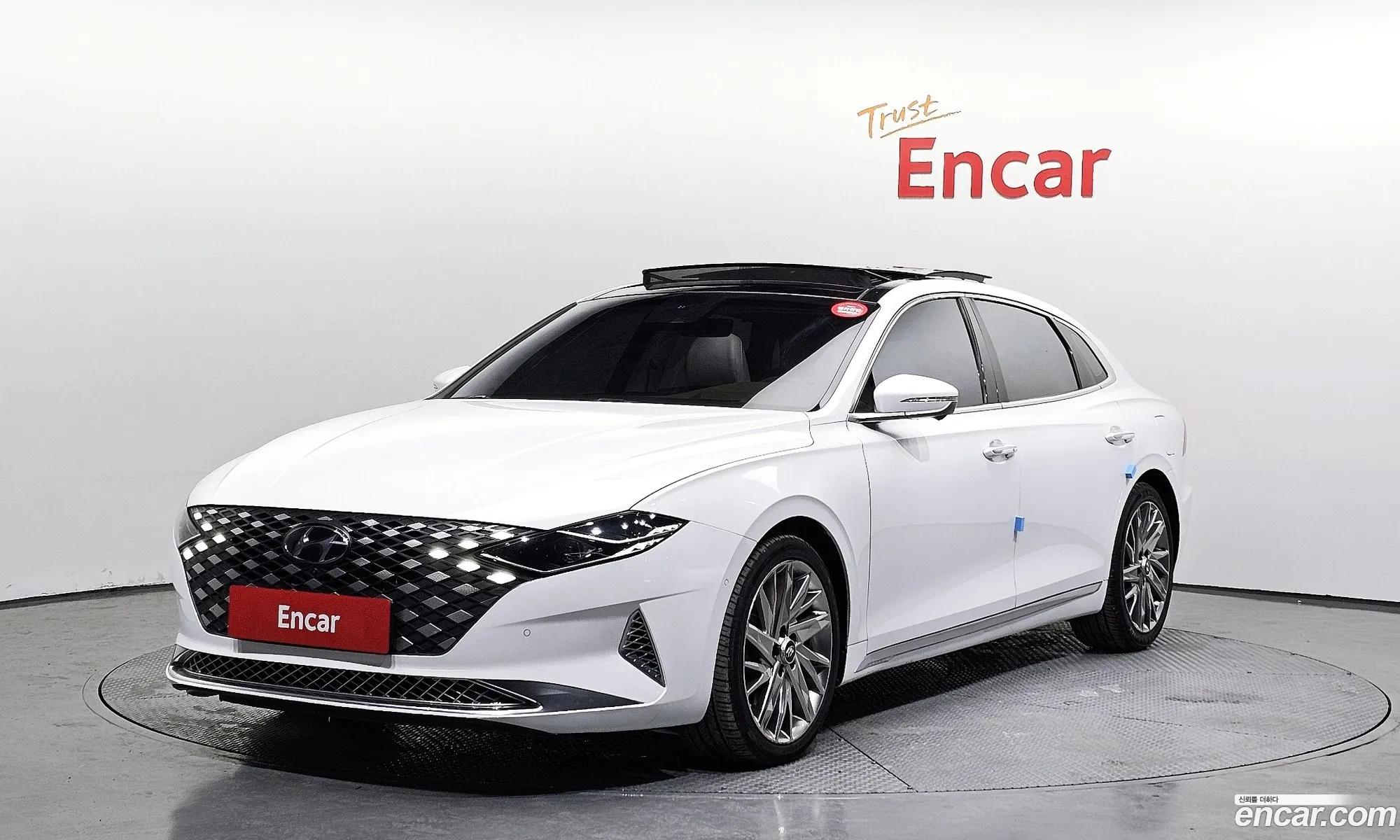 Hyundai Grandeur IG 2019 — 12