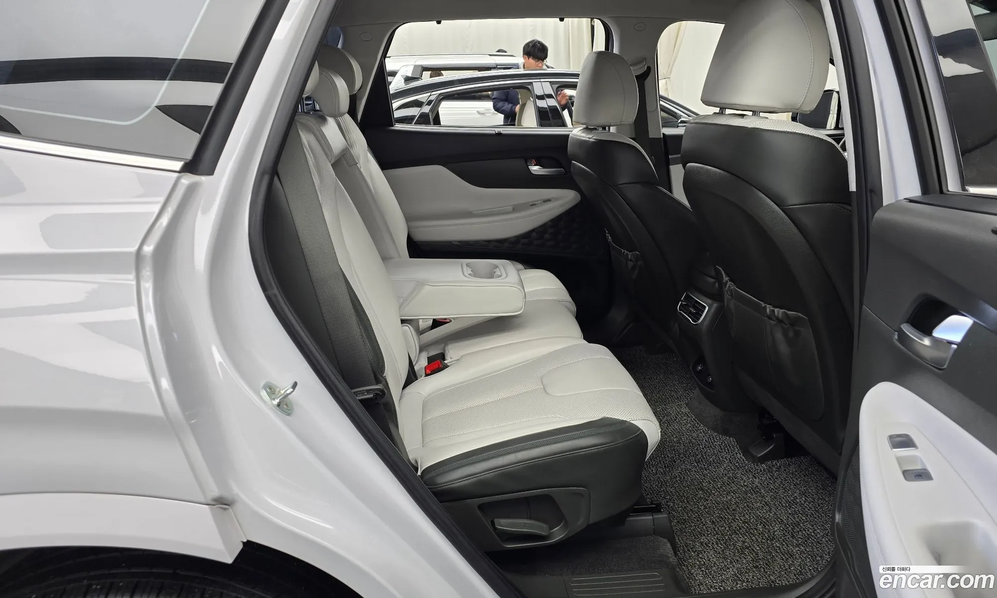 Hyundai Santa Fe 2020 — 17