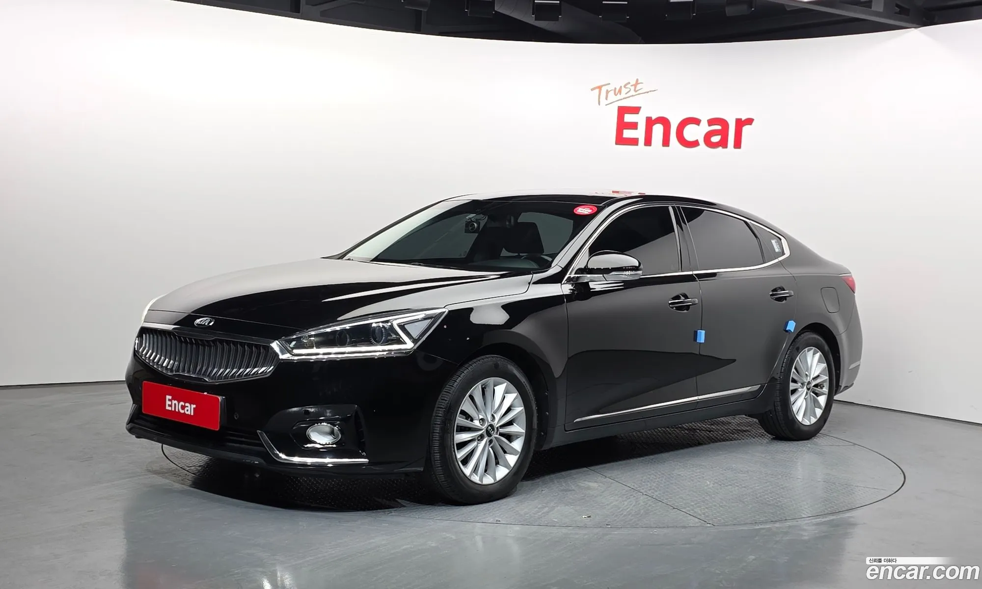 Kia K7 2019 — 9