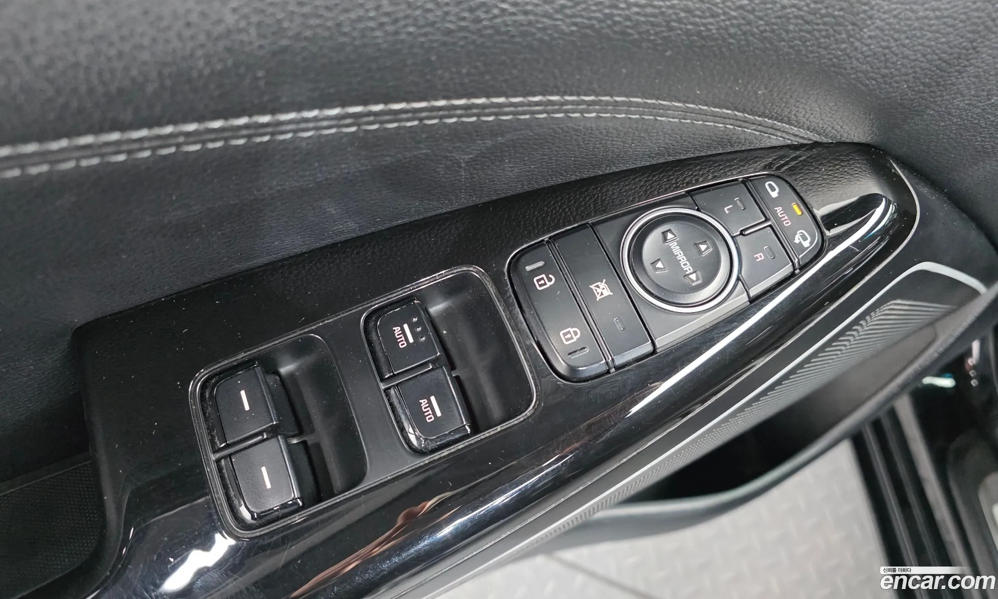 Kia K7 2019 — 15