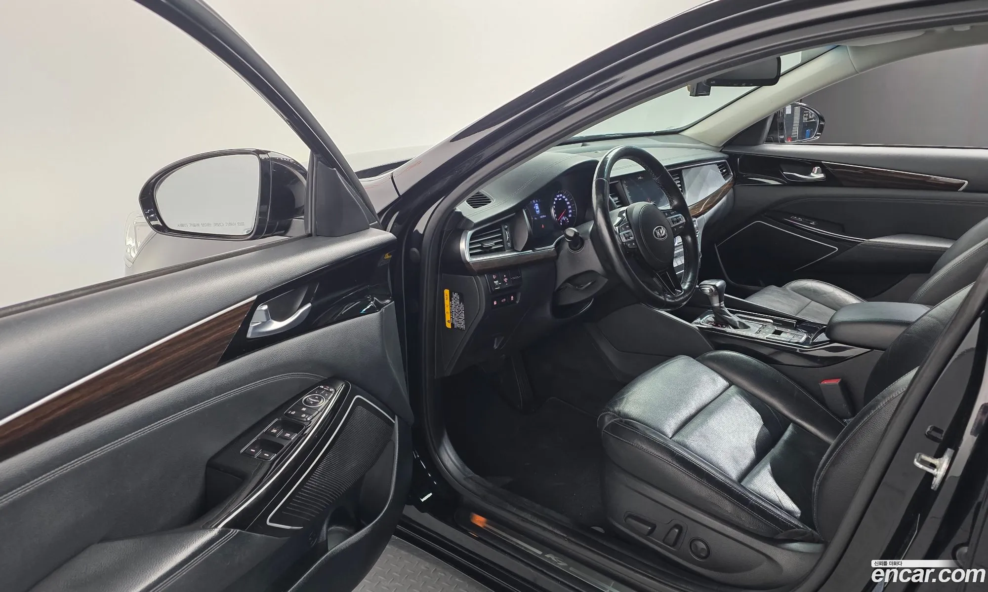 Kia K7 2019 — 5
