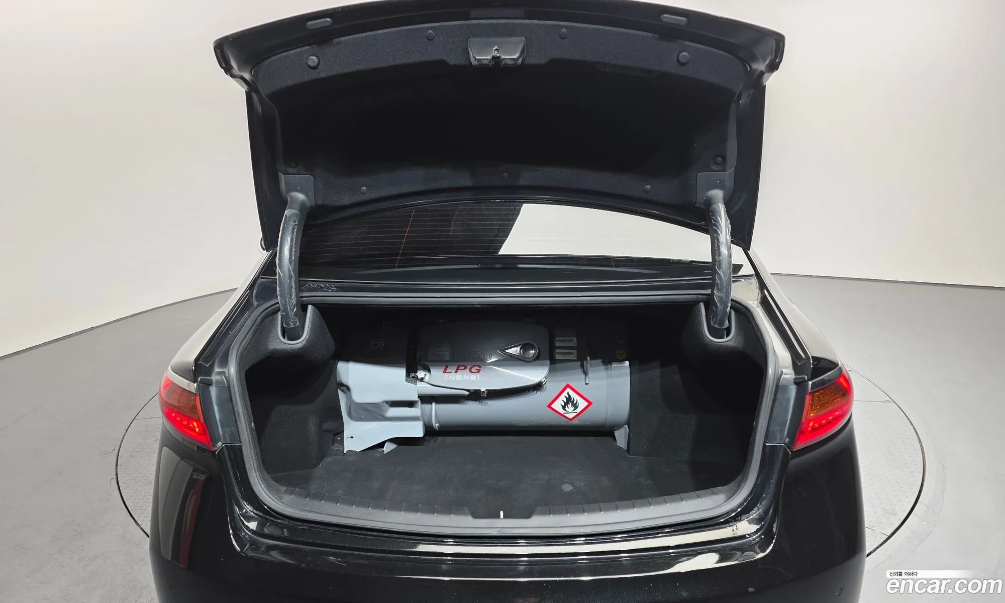 Kia K7 2019 — 2