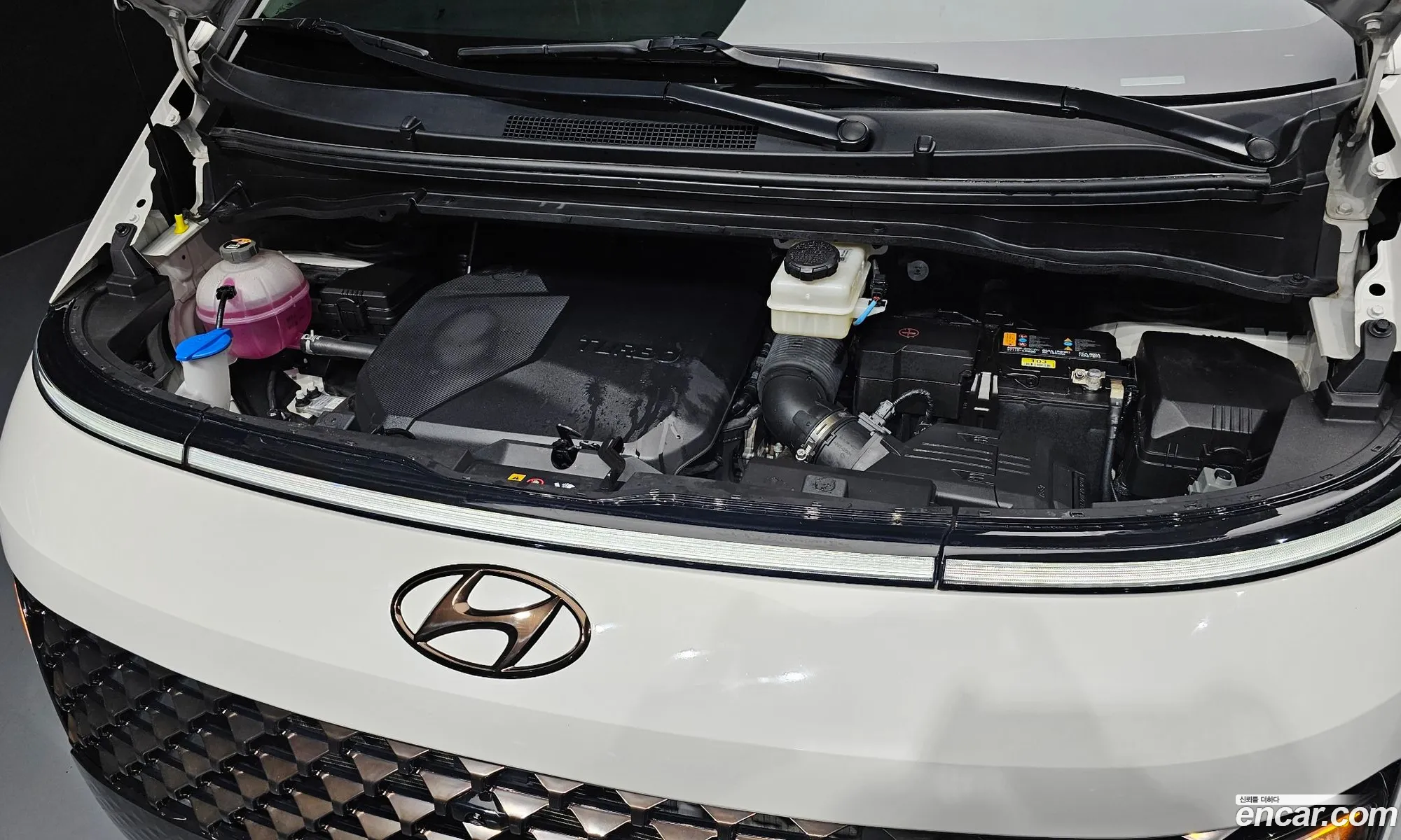 Hyundai Staria 2022 — 12