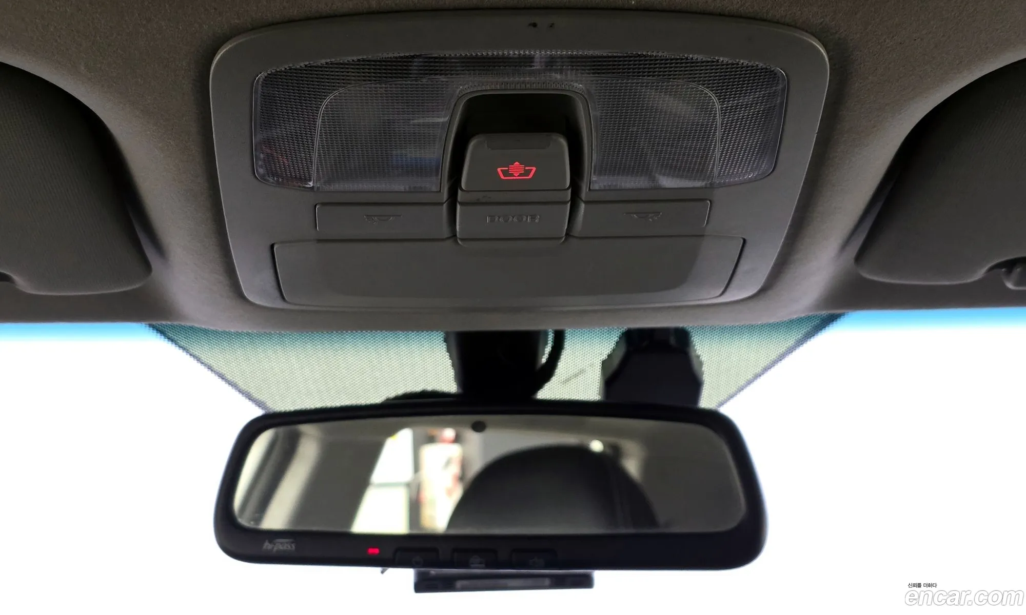 KG Mobility (SsangYong) Tivoli Armour 2018 — 17
