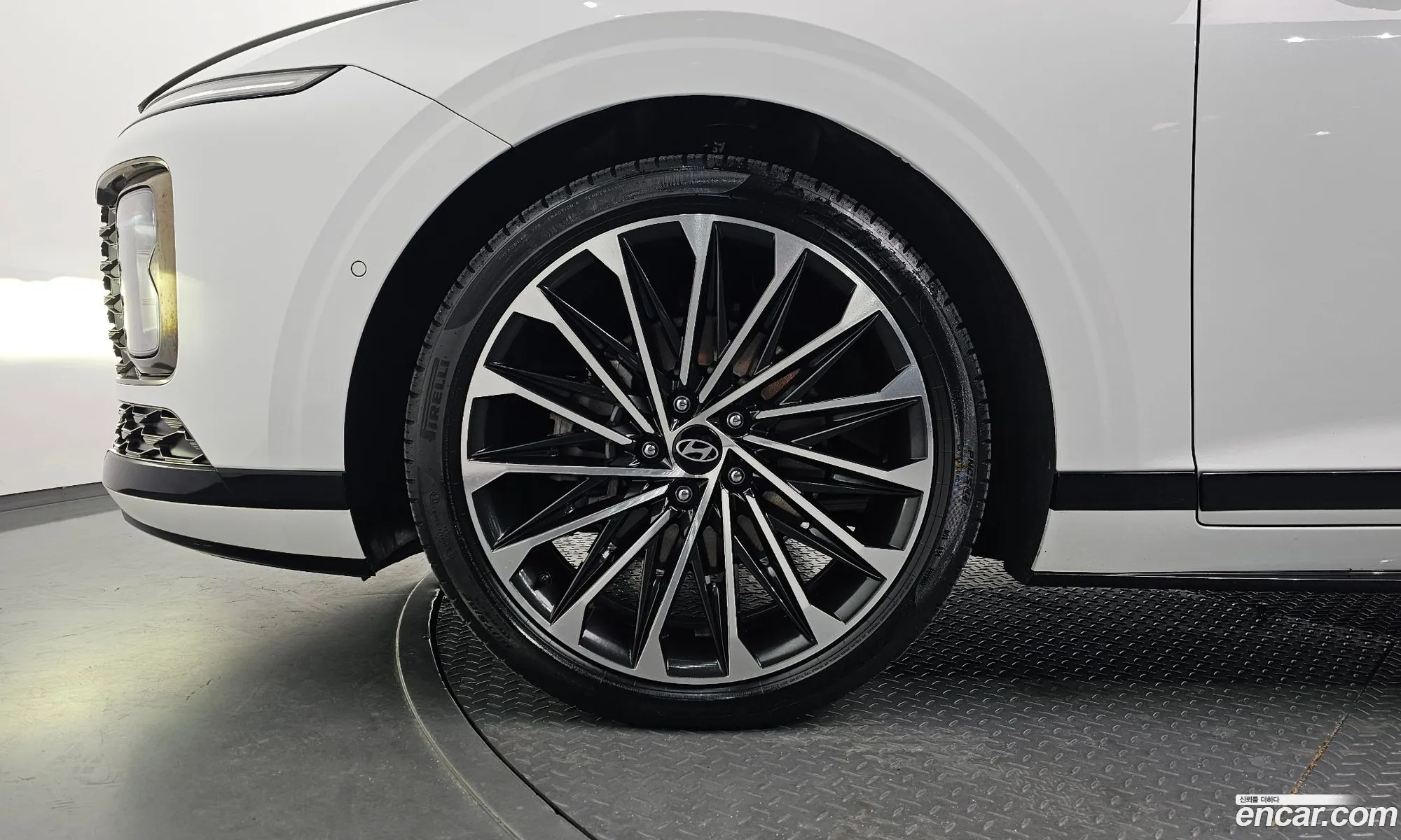 Hyundai Grandeur 2023 — 2