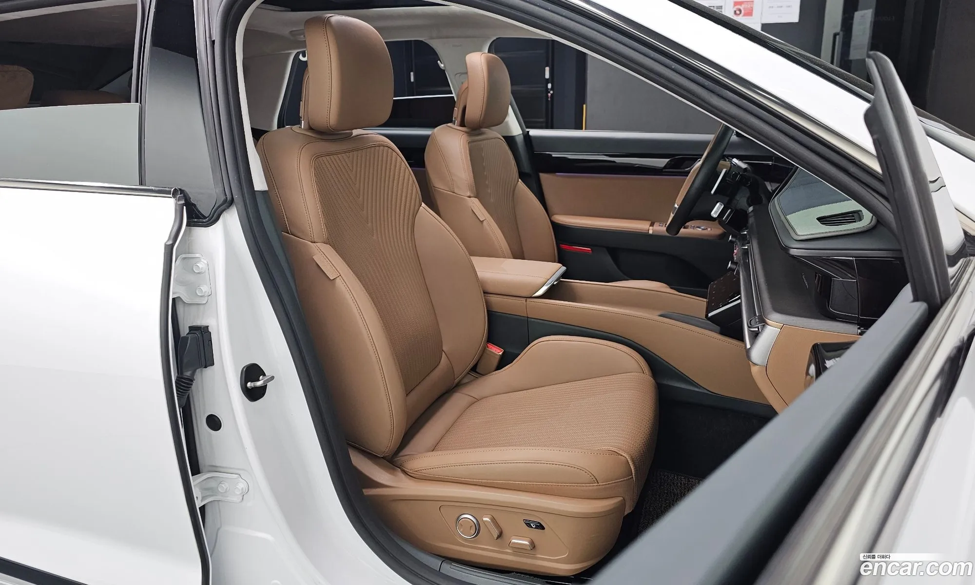 Hyundai Grandeur 2023 — 11
