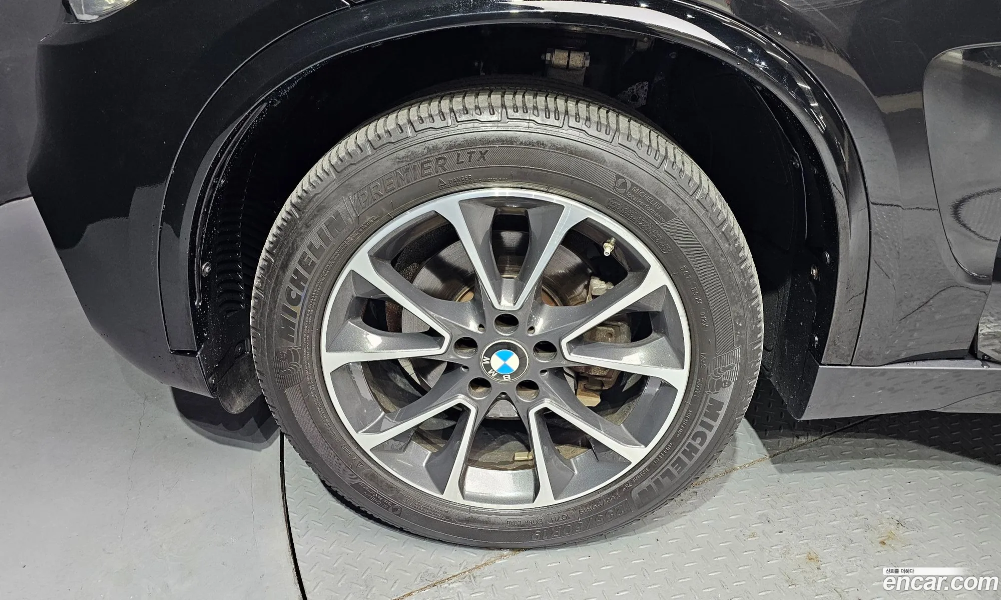 BMW X5 2017 — 5