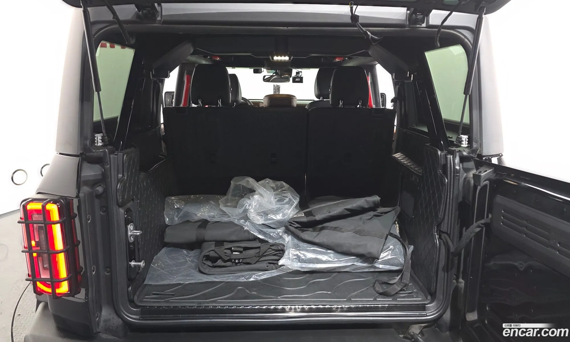 Ford Bronco 6th Gen 2022 1FMEE5DP484848484 — 10
