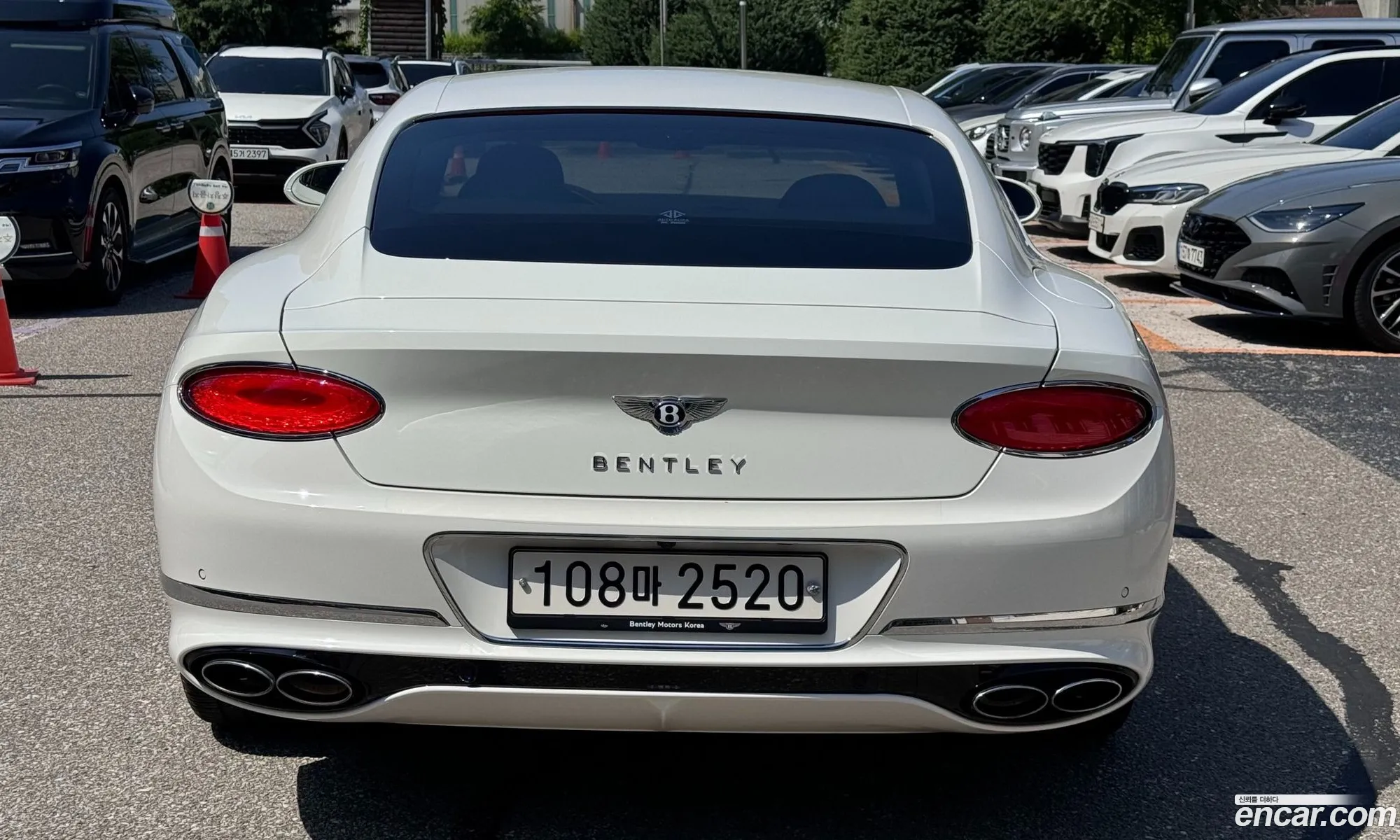 Bentley Continental GT 2020 — 12
