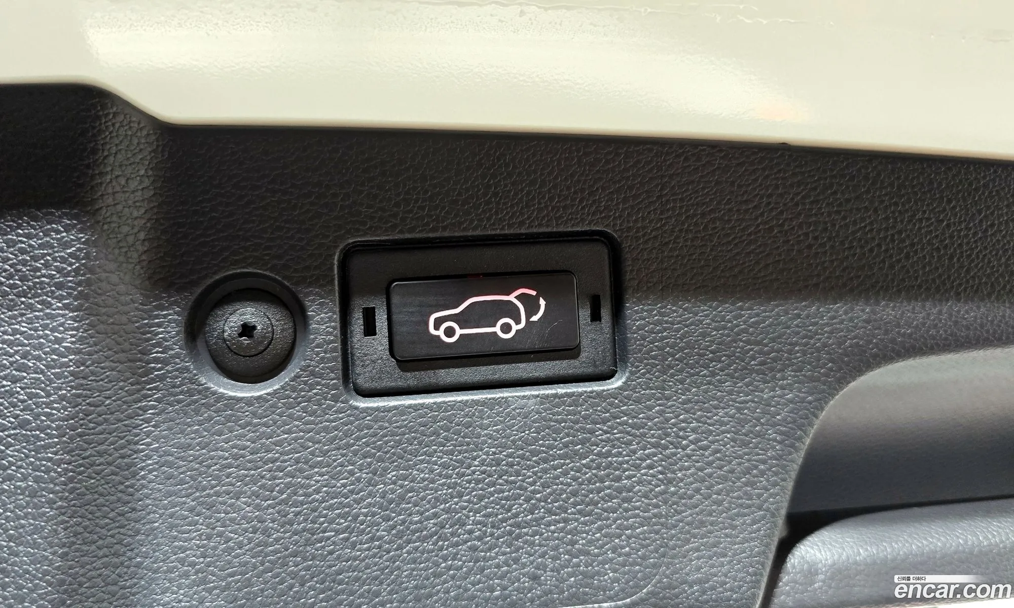 KG Mobility (SsangYong) Torres 2023 — 17