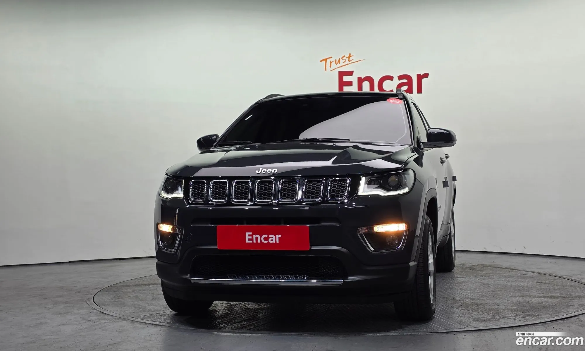 Jeep Compass 2018 3C4NJDCB9JT372366 — 10