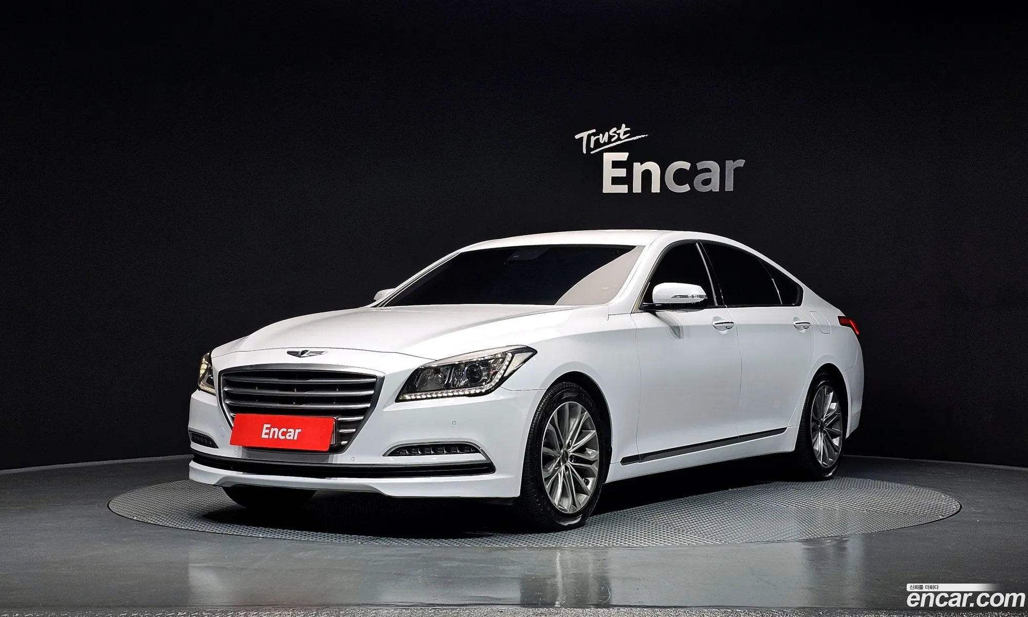 Hyundai Genesis DH 2016 — 16