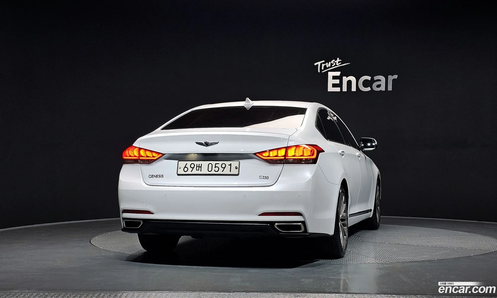 Hyundai Genesis DH 2016 — 11