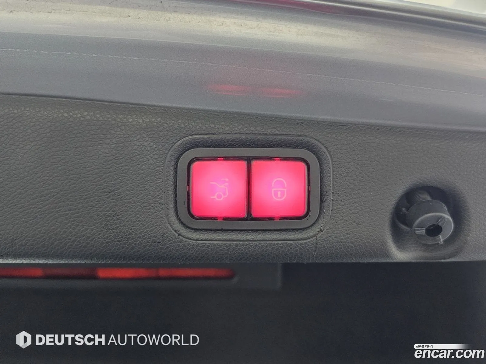 Mercedes-Benz E-Class W213 2020 — 13